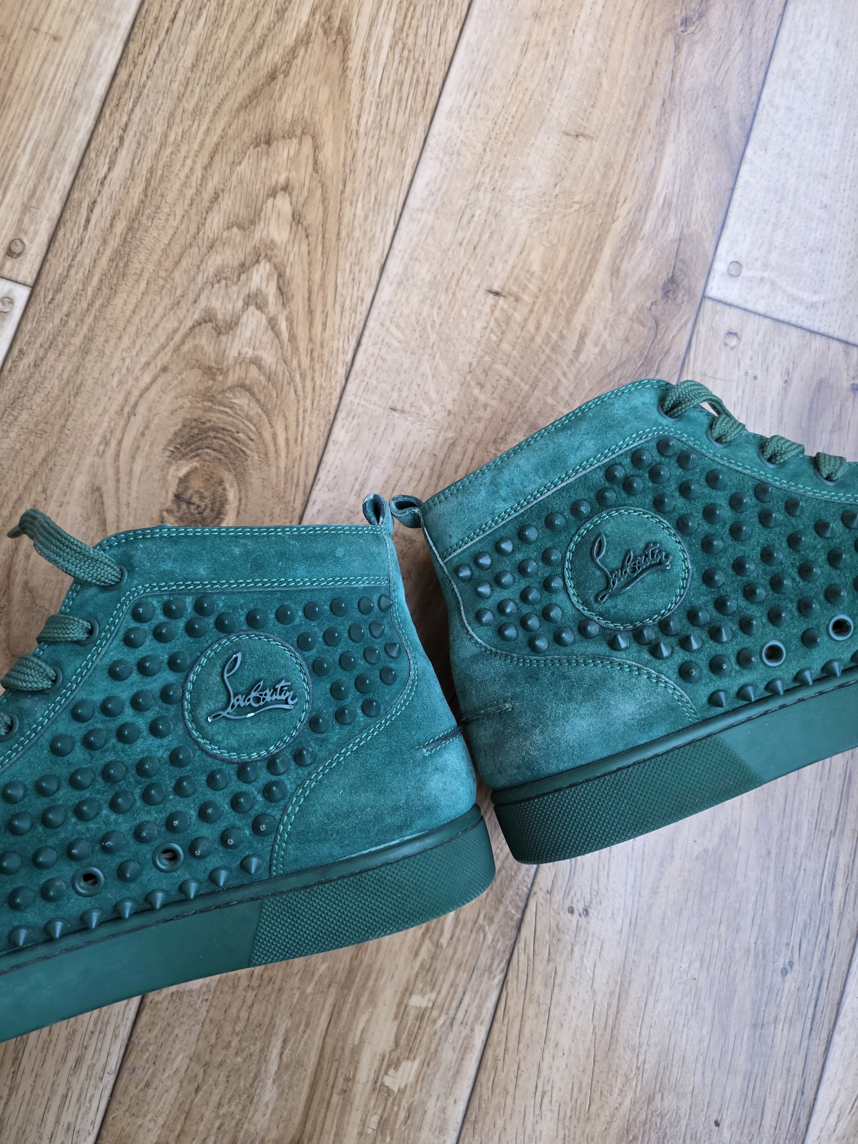 Christian Louboutin Christian Louboutin Suede Louis Junior Spikes Size US 10 / EU 43 - 9 Thumbnail