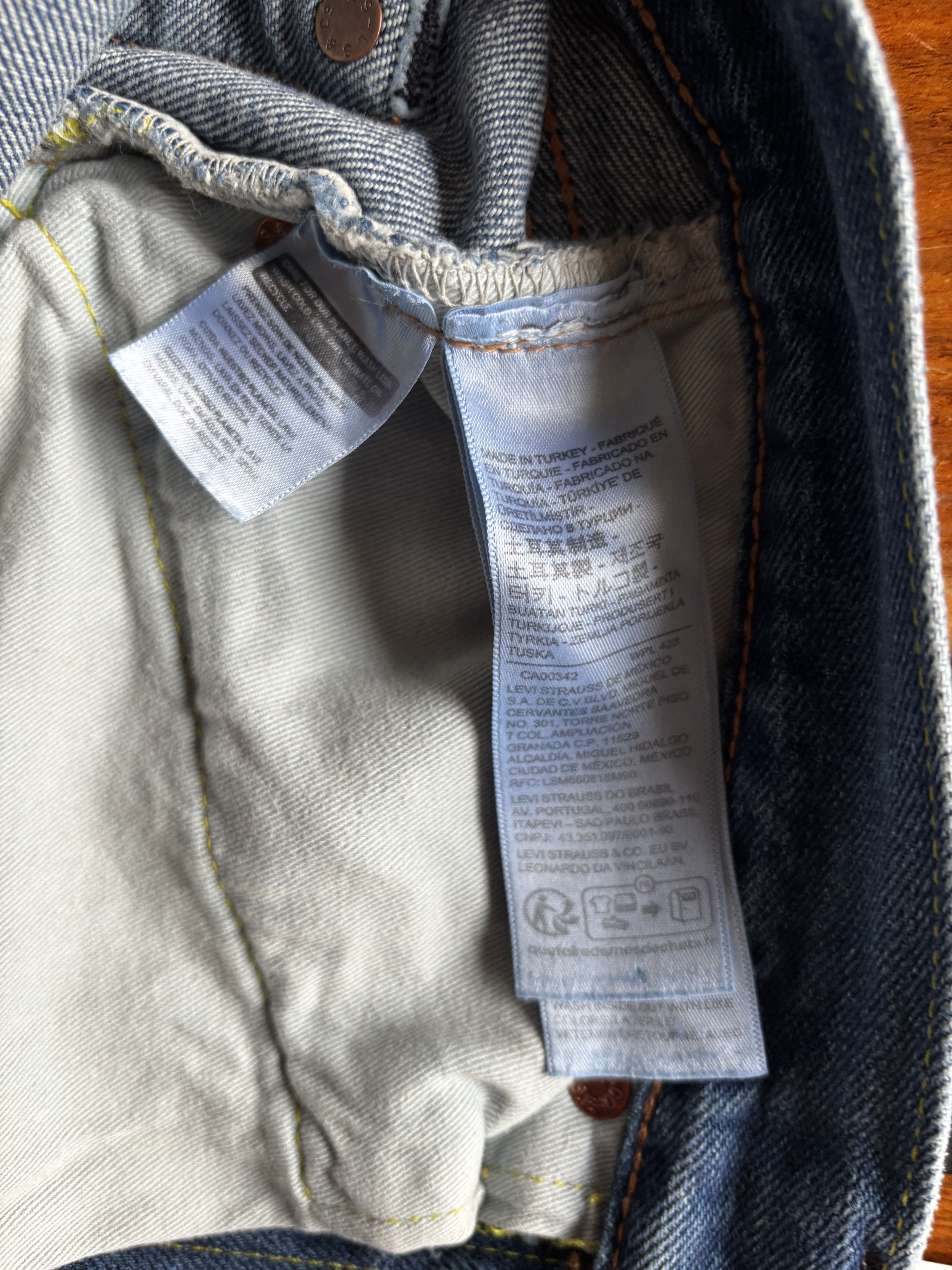 Levi's Vintage Clothing LVC 701 1950s Japanese Selvedge Denim — W28 L30 — NWT Size 28" / US 6 / IT 42 - 12 Thumbnail