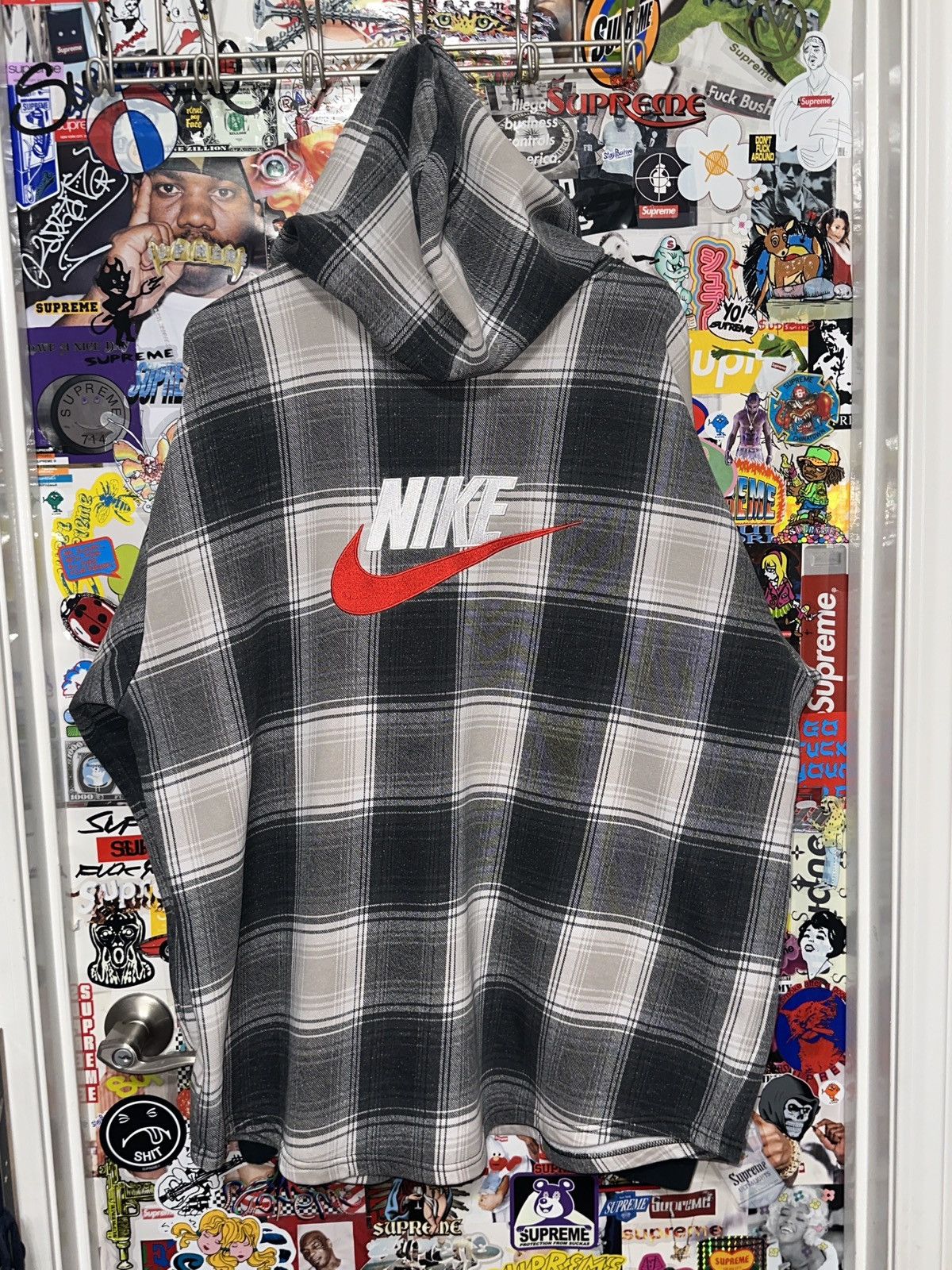 Nike plaid hoodie hotsell