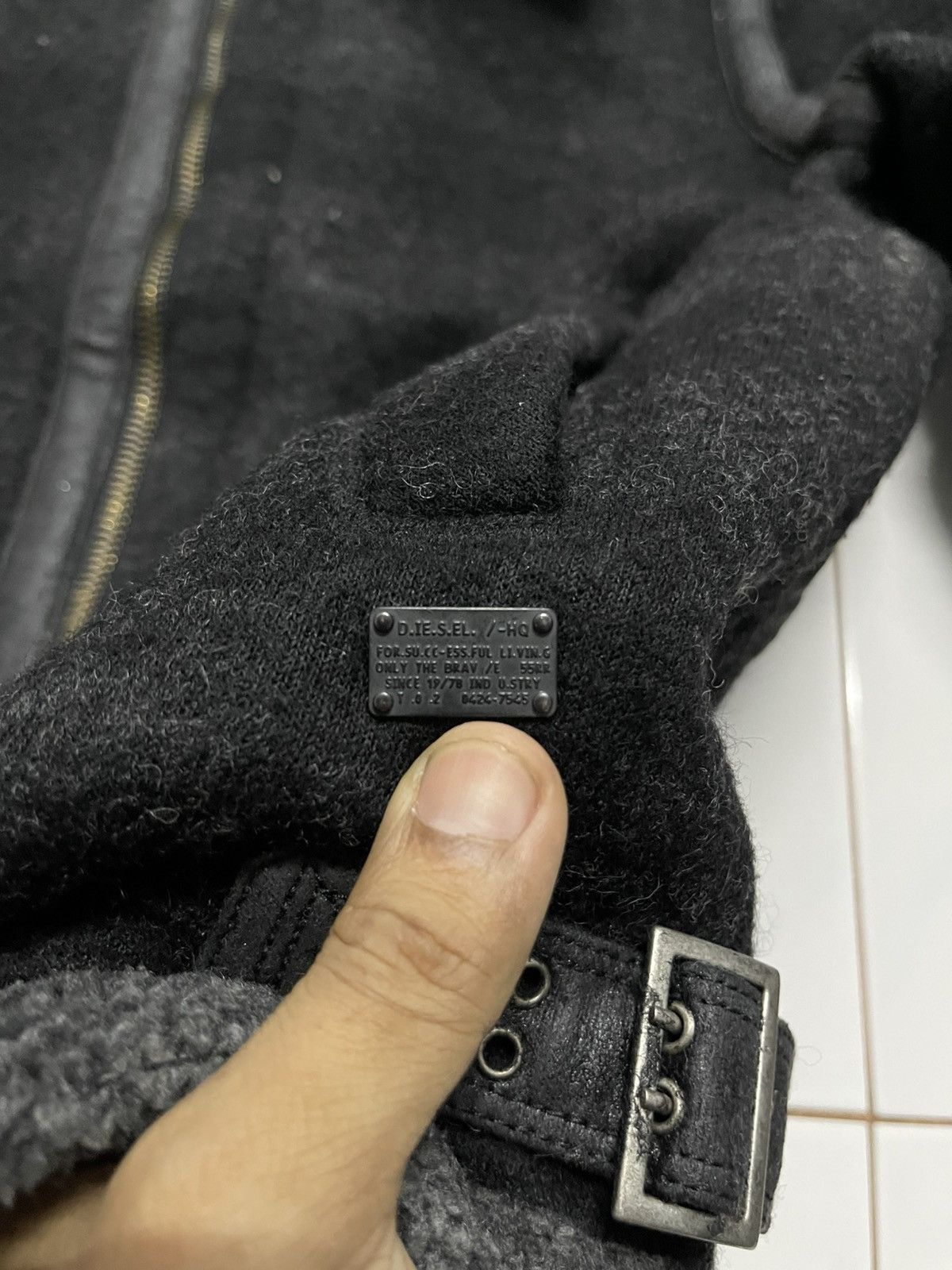 Diesel × Diesel Black Gold × Le Grande Bleu (L.G.B.) 2000s DIESEL TYPE N.78 WOOL FAUX FUR STRIPE SHERPA JACKET Size US M / EU 48-50 / 2 - 11 Thumbnail
