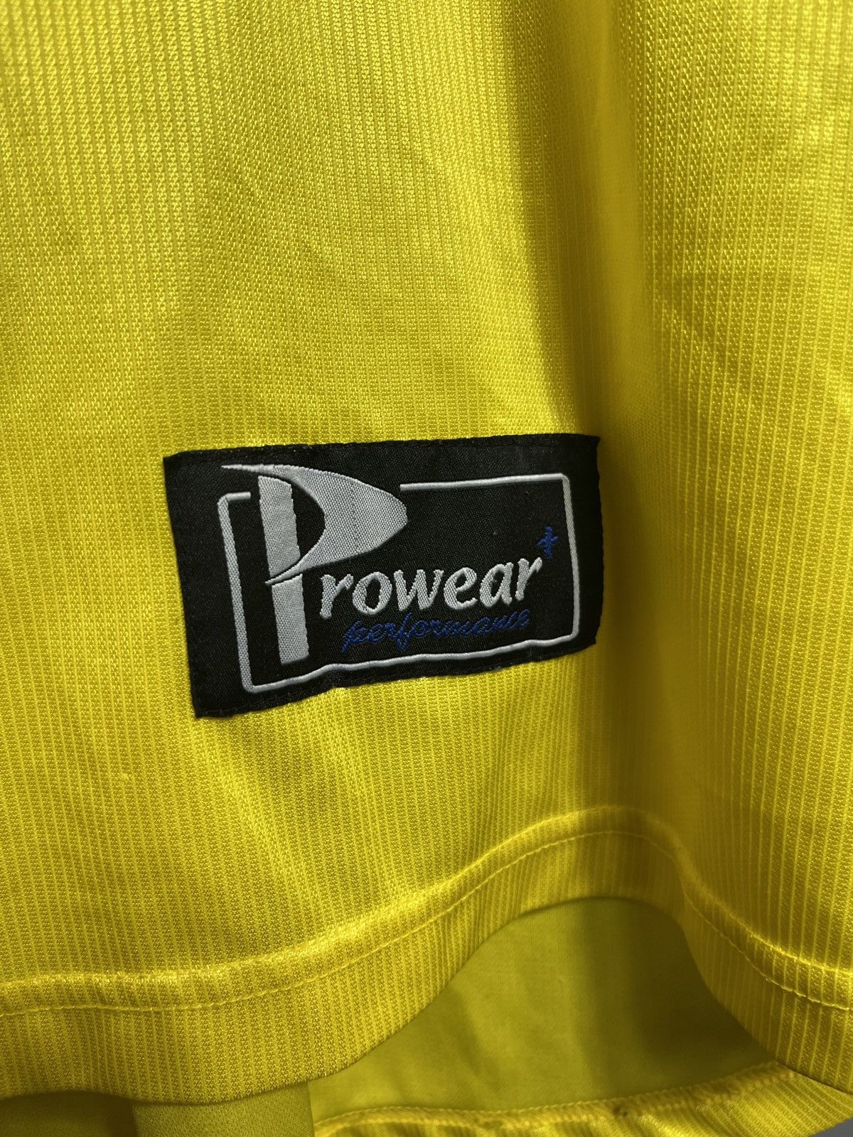 Other 2003 - 2004 Farnborough FC away Ali Chaaban #14 Prowear Size US XL / EU 56 / 4 - 7 Thumbnail