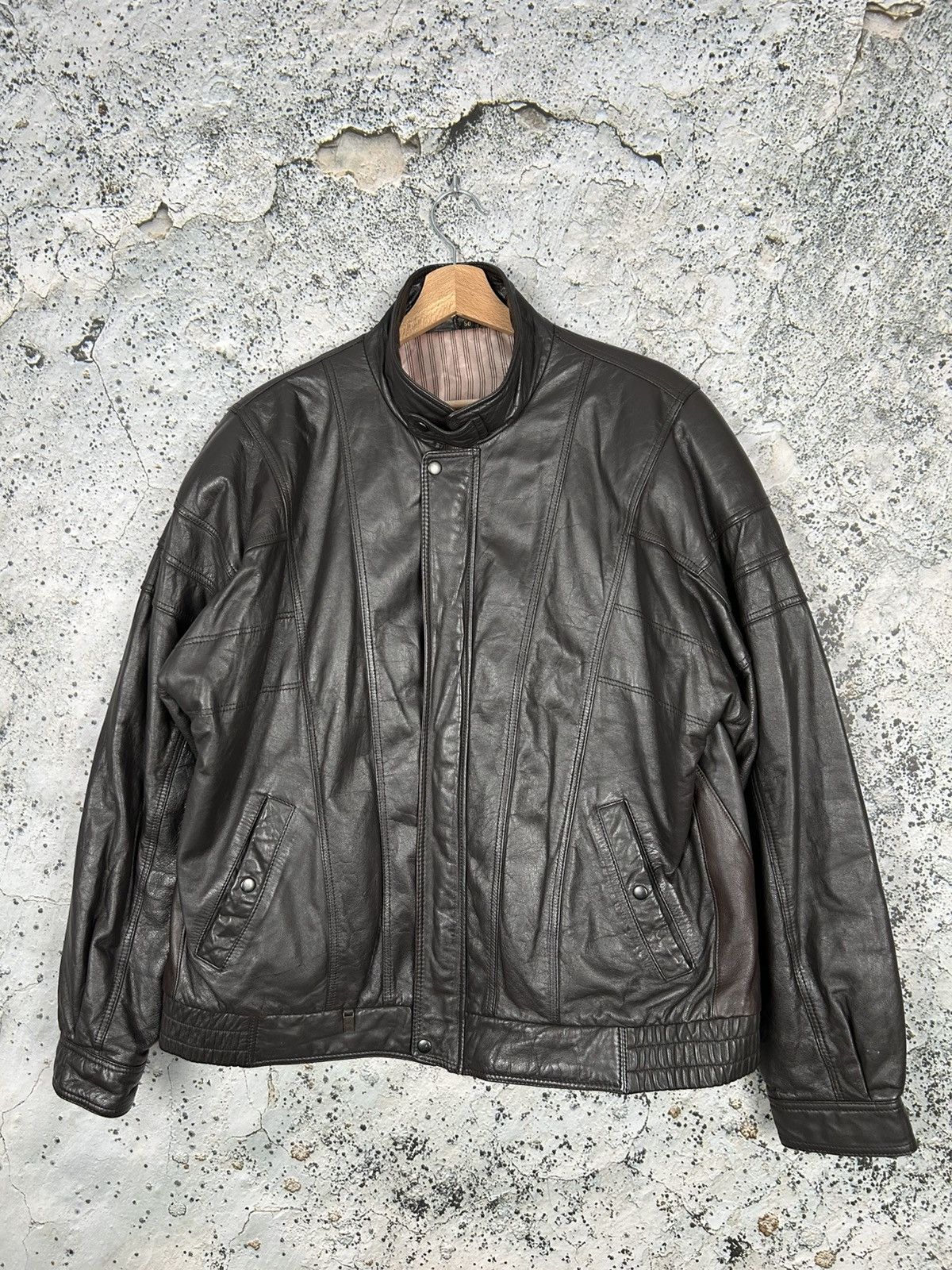 ジャケット・アウター 90sVintage Leather Bomber Jacket Archive Women's Fashion 90s Leather Jacket Oversized Brown Bomber Jacket