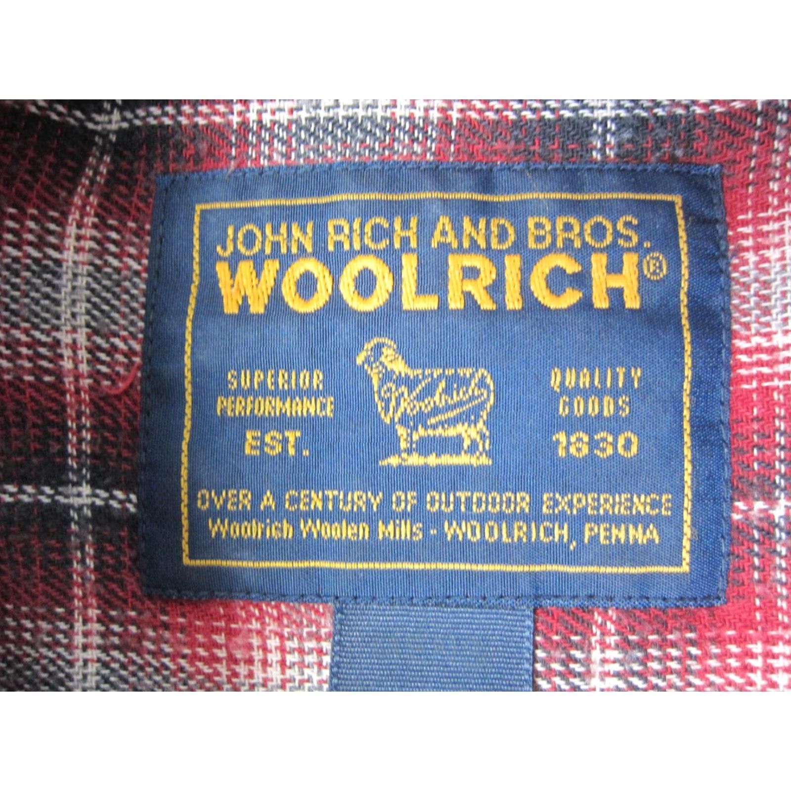 Vintage VINTAGE Woolrich Shirt Mens XL Red Plaid Button-Down Woolrich Shirted? Size US XL / EU 56 / 4 - 4 Thumbnail