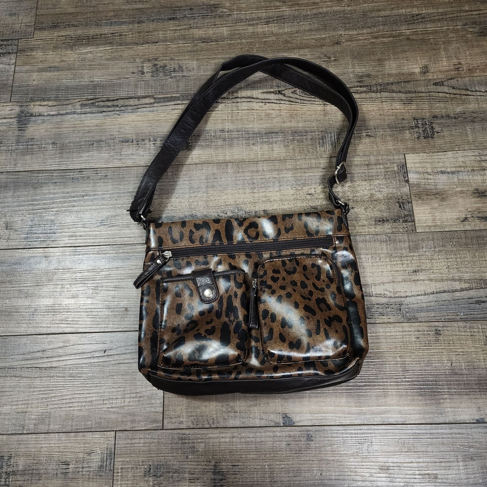 Relic Leopard print Relic purse handbag pockets good condition E Size ONE SIZE - 1 Thumbnail