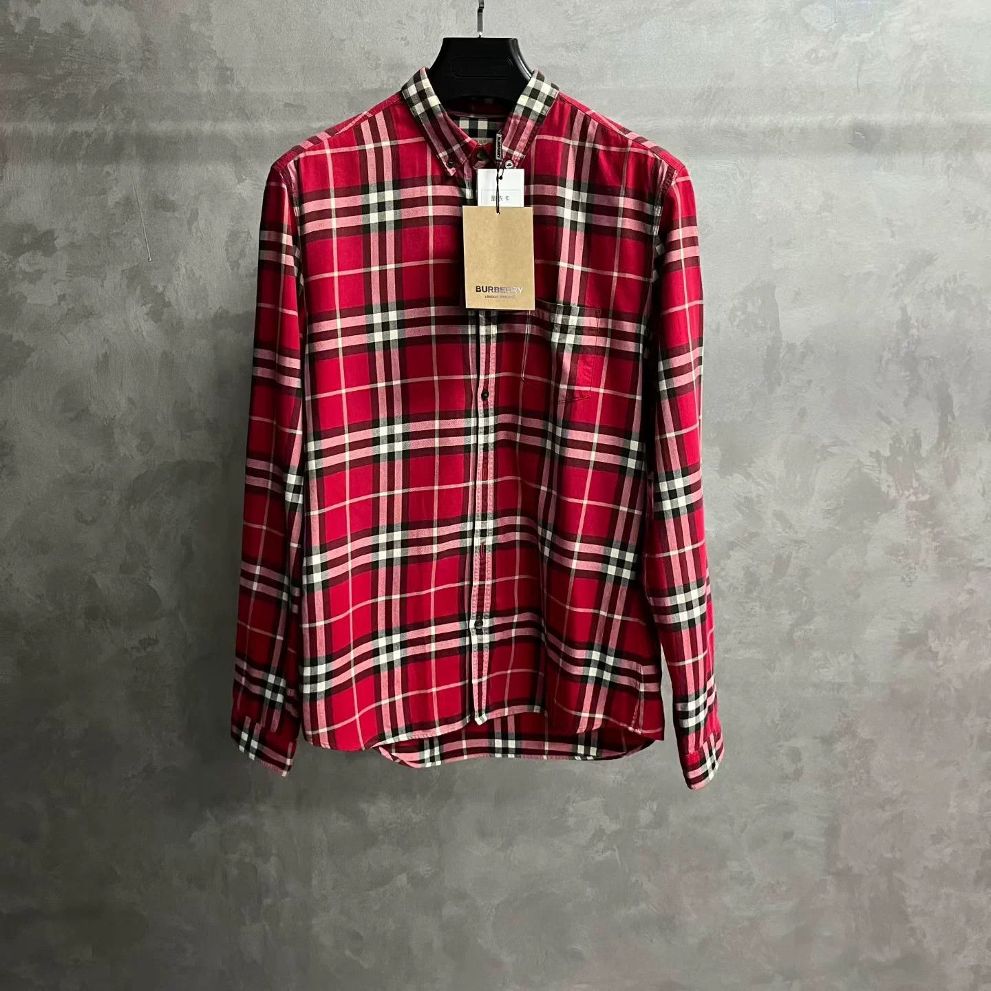 Burberry Burberry Plaid Cotton Red T-Shirt M Women Size M / US 6-8 / IT 42-44 - 1 Thumbnail