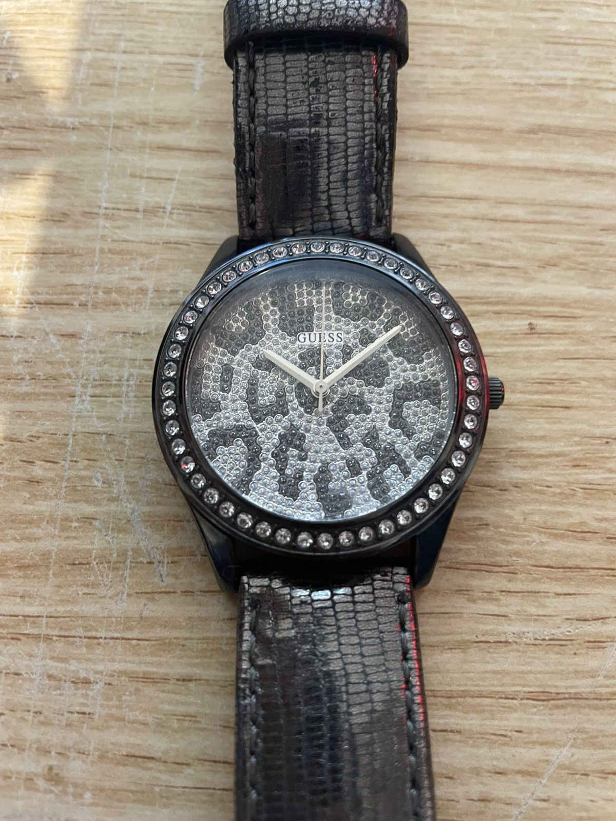 Guess Guess womans watch with leopard prints and diamond Size ONE SIZE - 1 Thumbnail