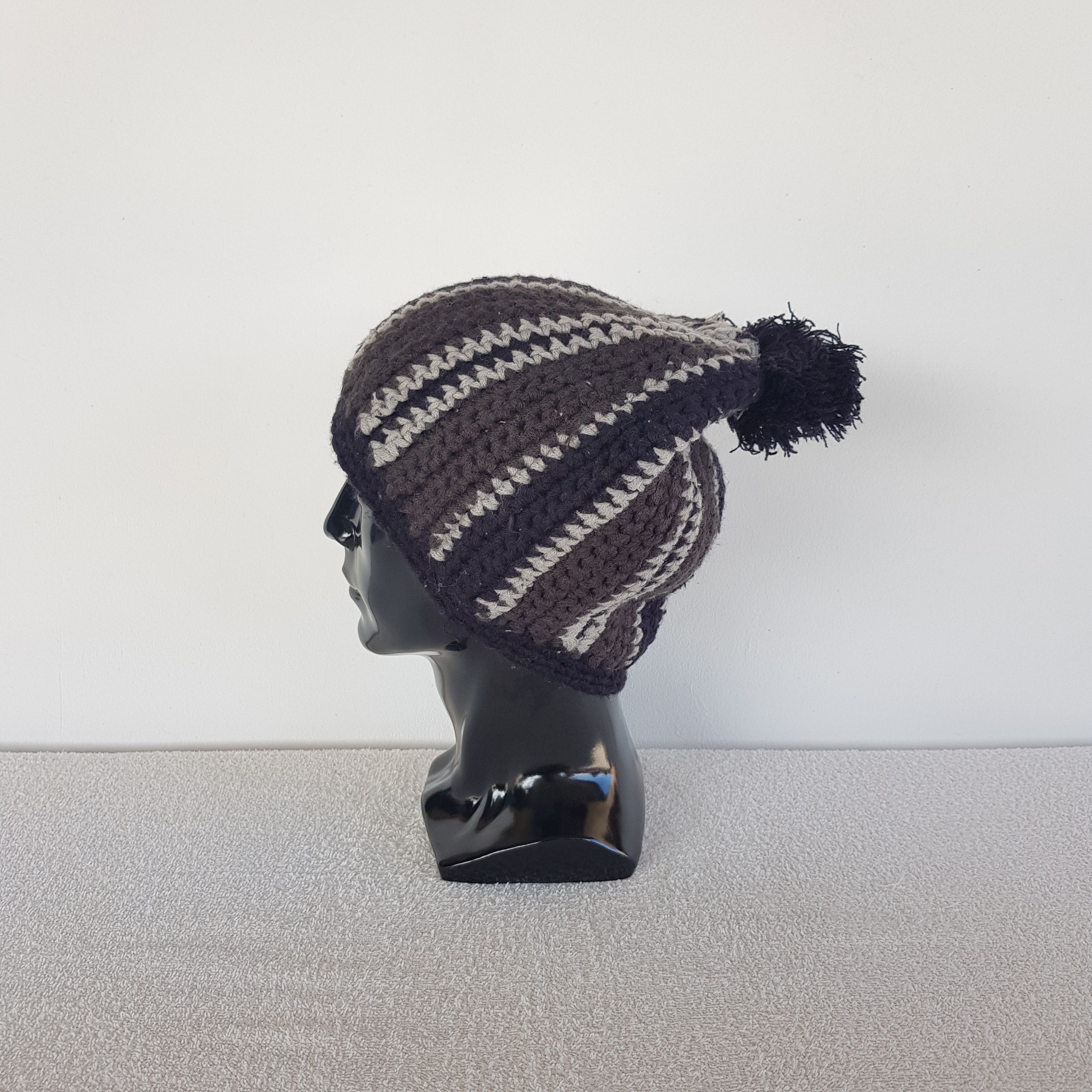 Japanese Brand Vintage Japanese Beanie Giant Crochet Isle Snow Caps Hats. Size ONE SIZE - 4 Thumbnail