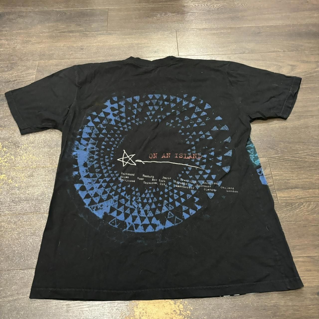 Designer David Gilmour All Over Print Tour T Shirt L Size US L / EU 52-54 / 3 - 5 Thumbnail