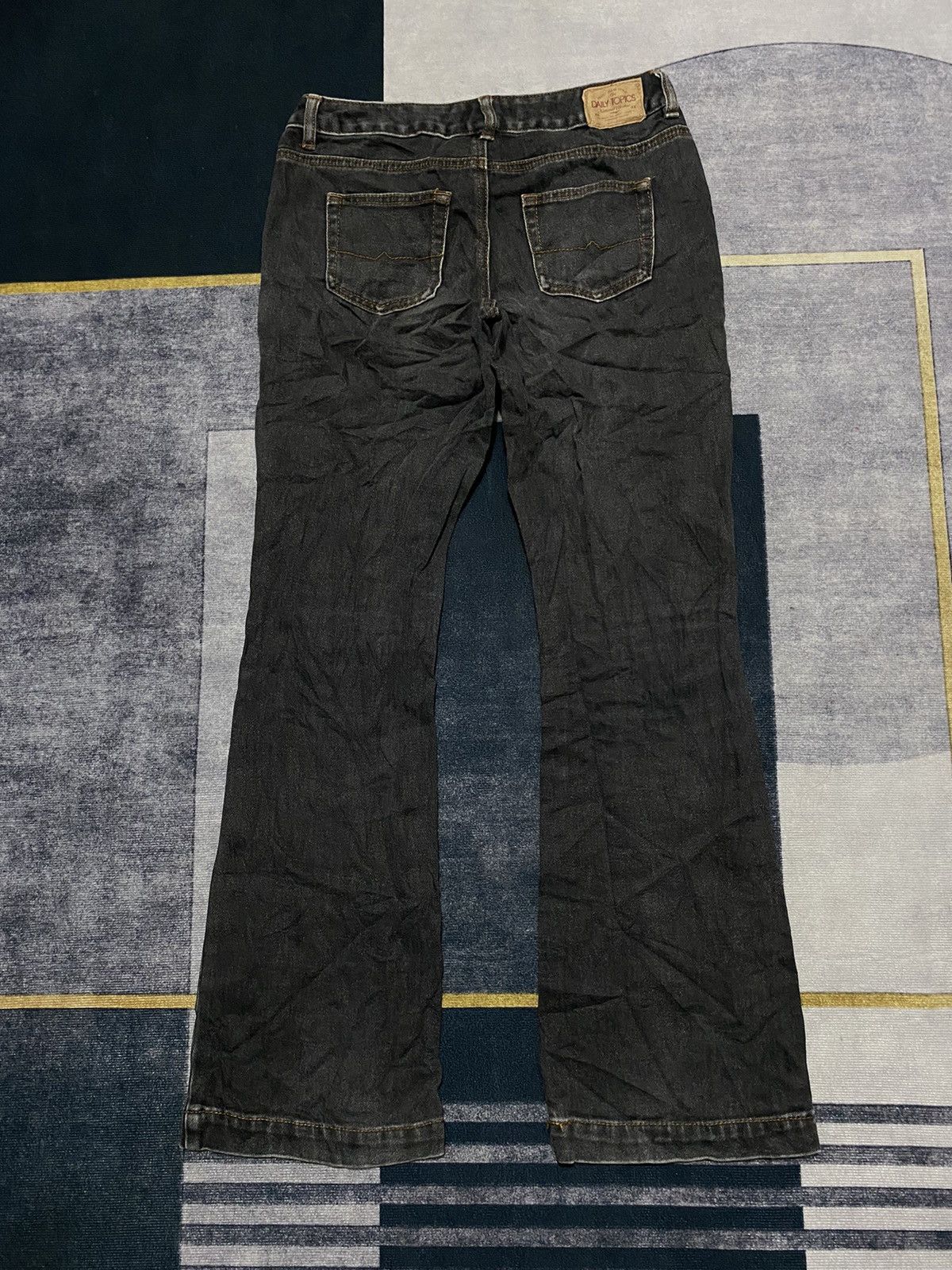 Hysteric Glamour STYLE BASIC BOOTCUT DENIM PANTS Size US 28 / EU 44 - 3 Thumbnail