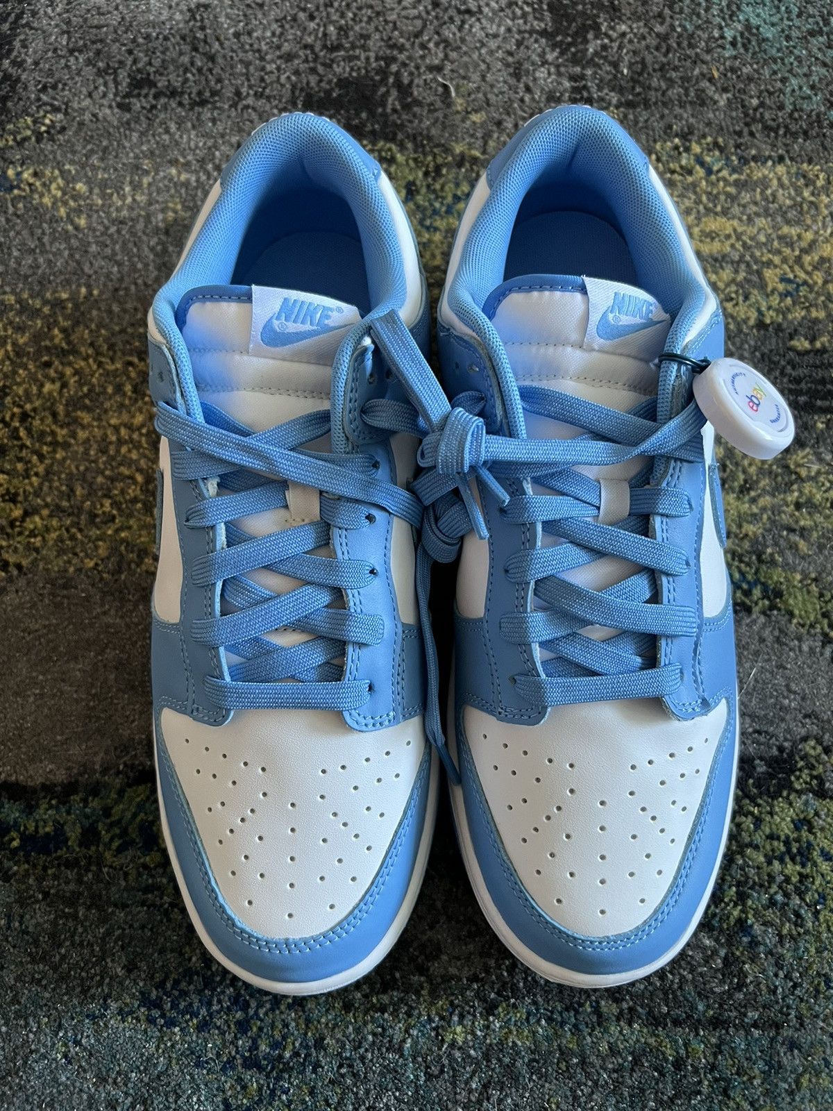 Nike Nike Dunk Low UNC Size US 10.5 / EU 43-44 - 3 Thumbnail