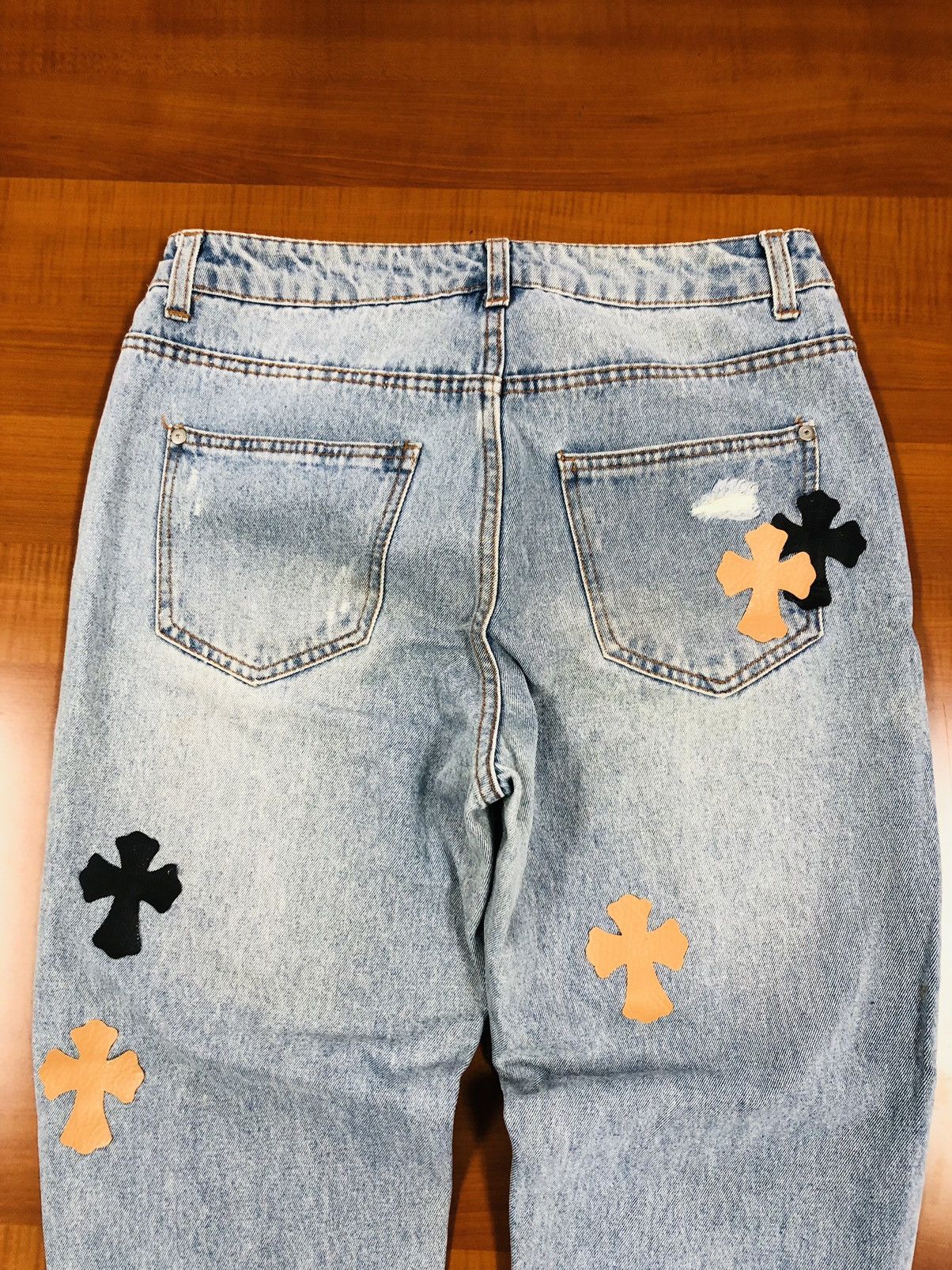 Forever 21 Forever 21 Ripped Jeans Size US 29 - 17 Thumbnail
