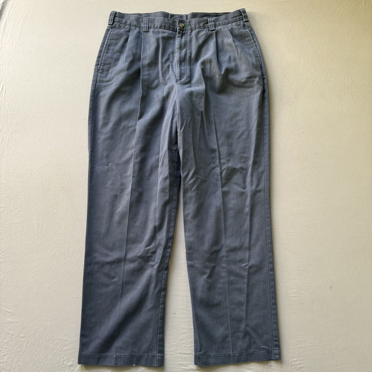 Designer × Tommy Hilfiger × Vintage Vintage Tommy Hilfiger Pleated Front Chino Pants Size US 36 / EU 52 - 1 Thumbnail