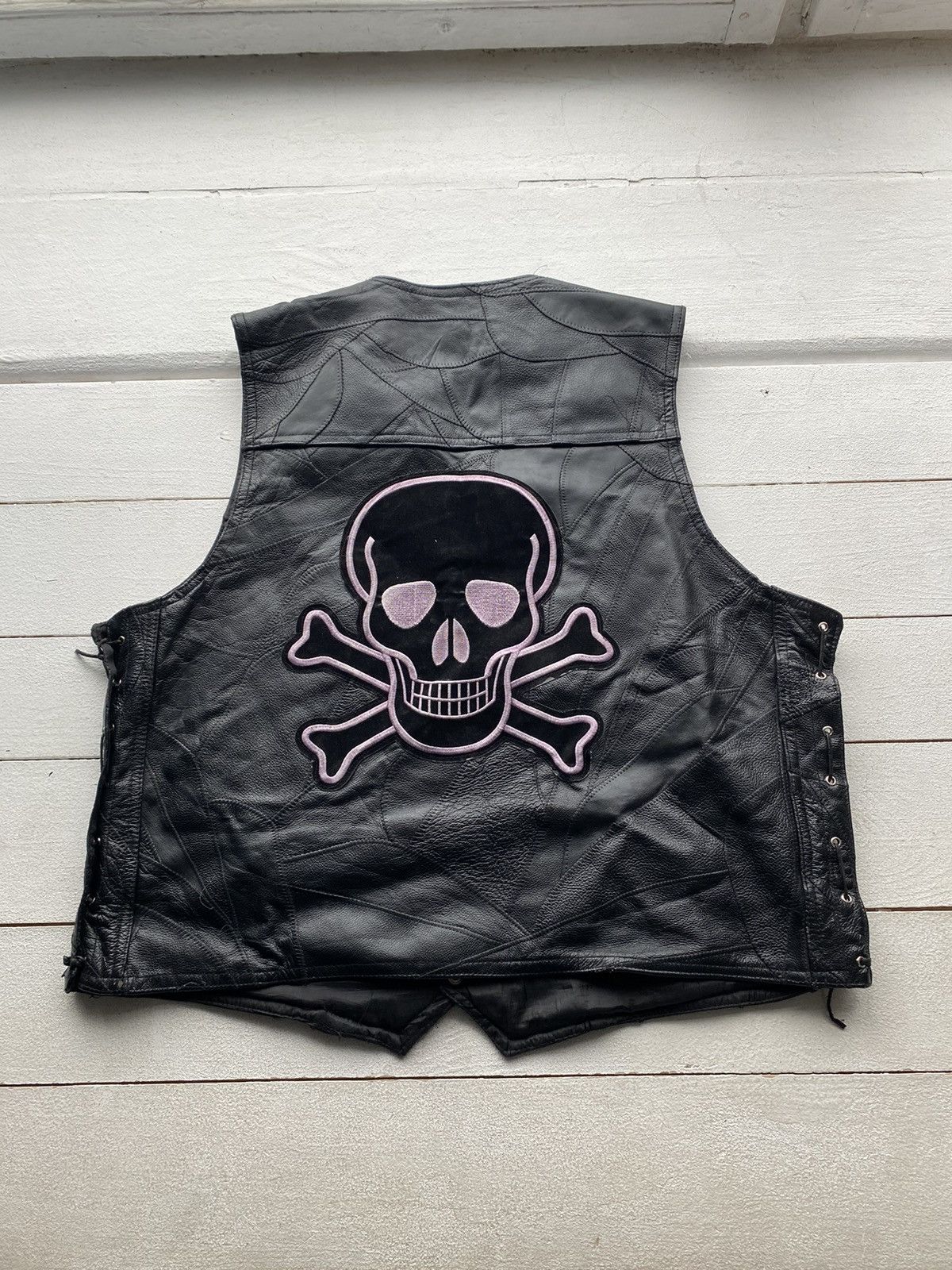 Genuine Leather × Hysteric Glamour × Japanese Brand 90s🔥VNTG Diamond Plate Buffalo Leather Skull Gothic Vest Men Size US XL / EU 56 / 4 - 1 Thumbnail