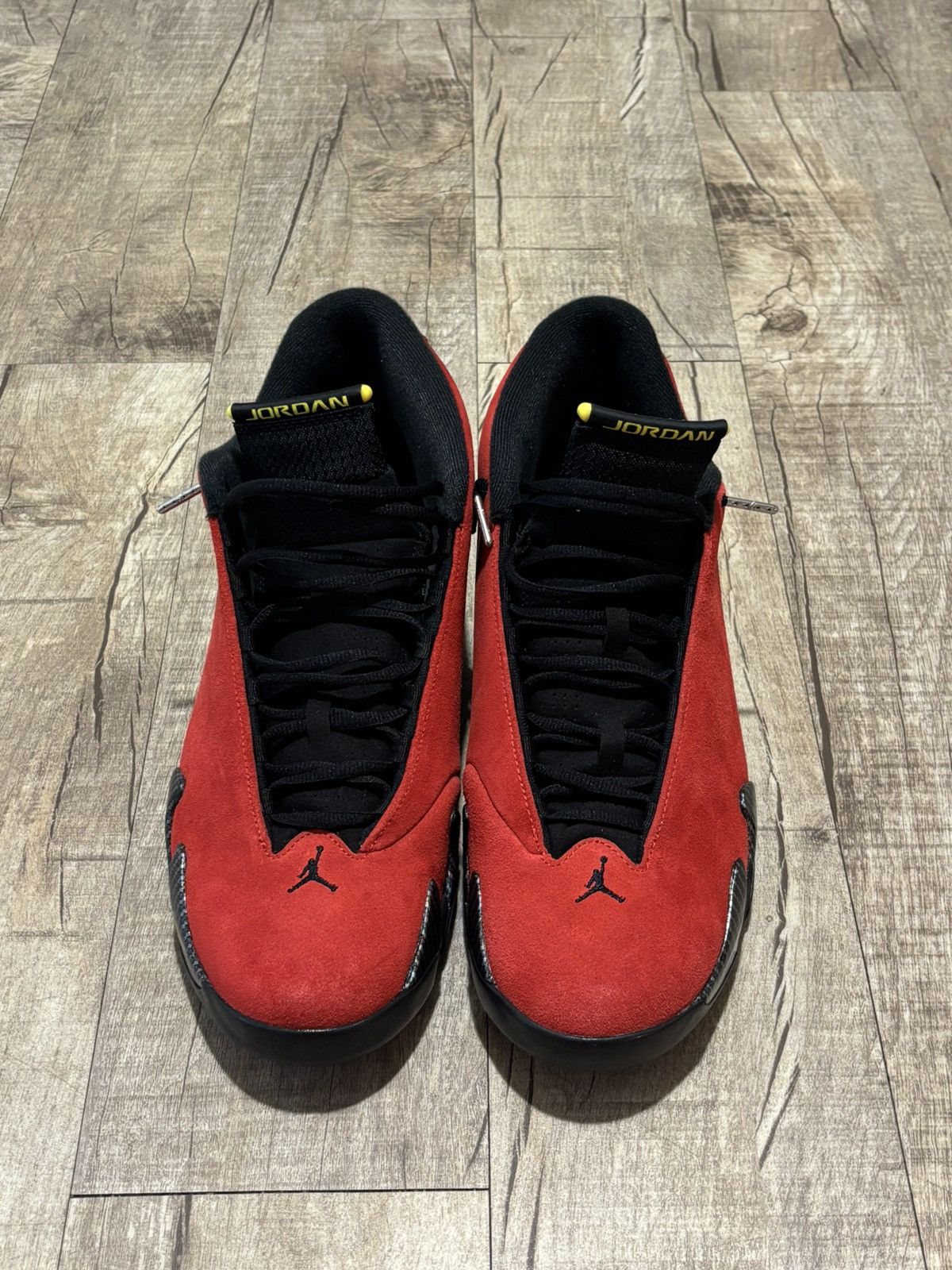 Jordan Brand Jordan 14 retro ferrari Size US 13 / EU 46 - 4 Thumbnail