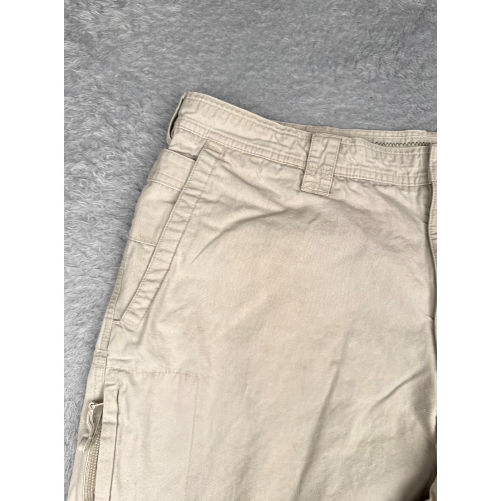 Vintage VINTAGE Columbia Shorts Mens 38 Beige Cargo 100% Cotton Hike Camping 38x10 READ Size US 38 / EU 54 - 4 Thumbnail