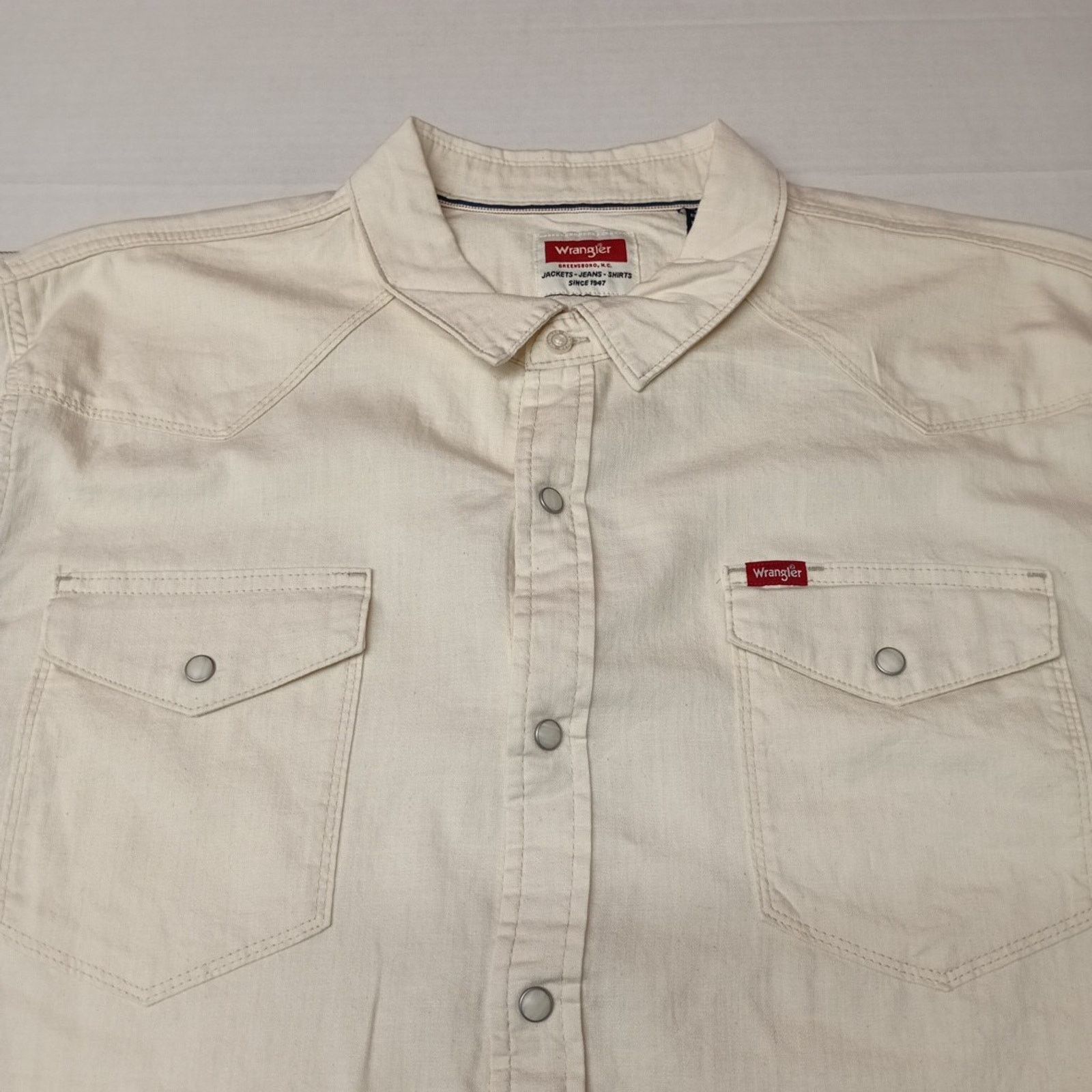Wrangler Wrangler Snap Woven Shirt Men's 2XL XXL Cowboy Wash Beige Size US XXL / EU 58 / 5 - 3 Thumbnail