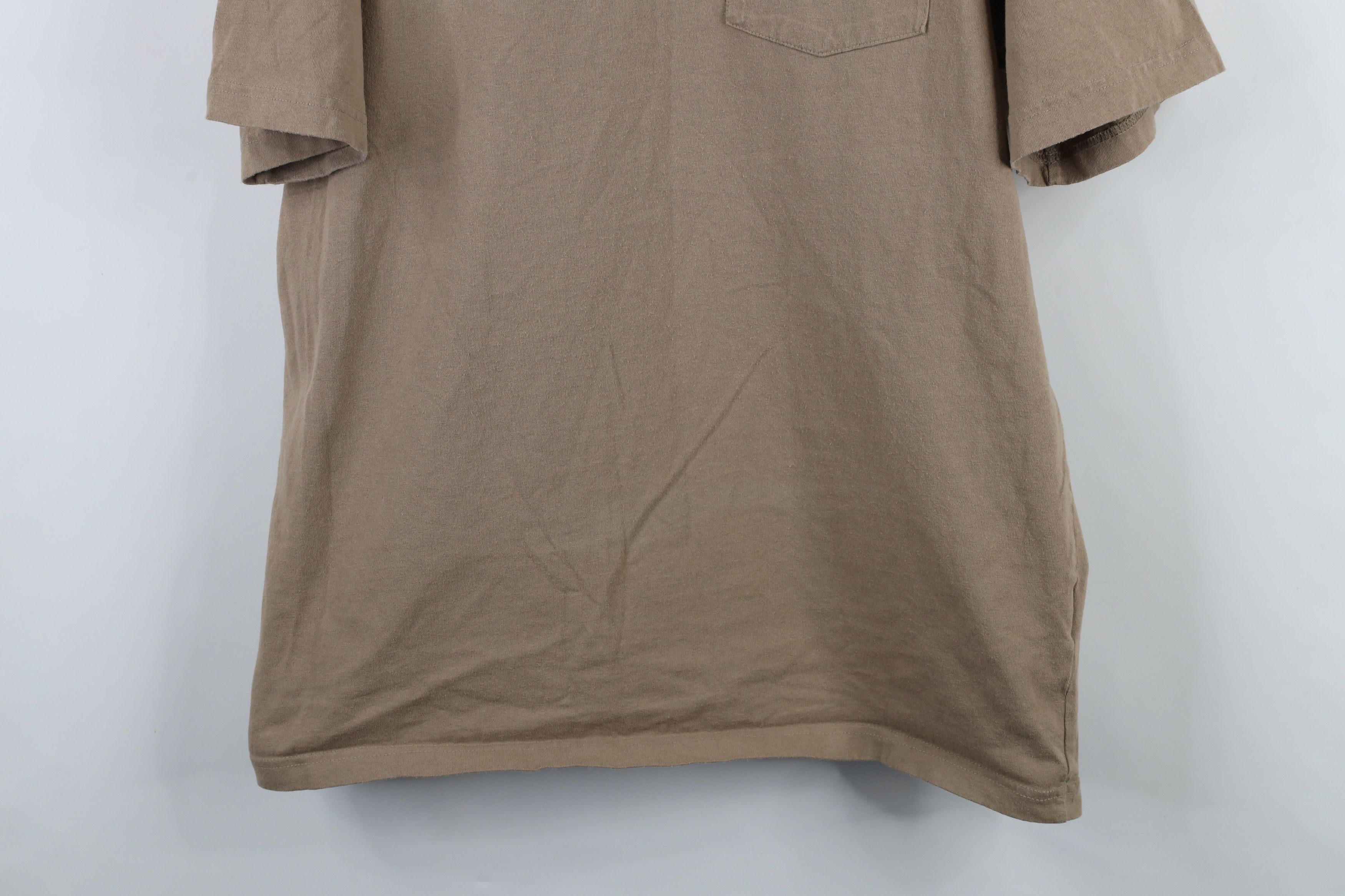 Carhartt × Vintage Vintage Y2K Carhartt Spell Out Pocket T-Shirt Desert Brown Size US L / EU 52-54 / 3 - 3 Thumbnail