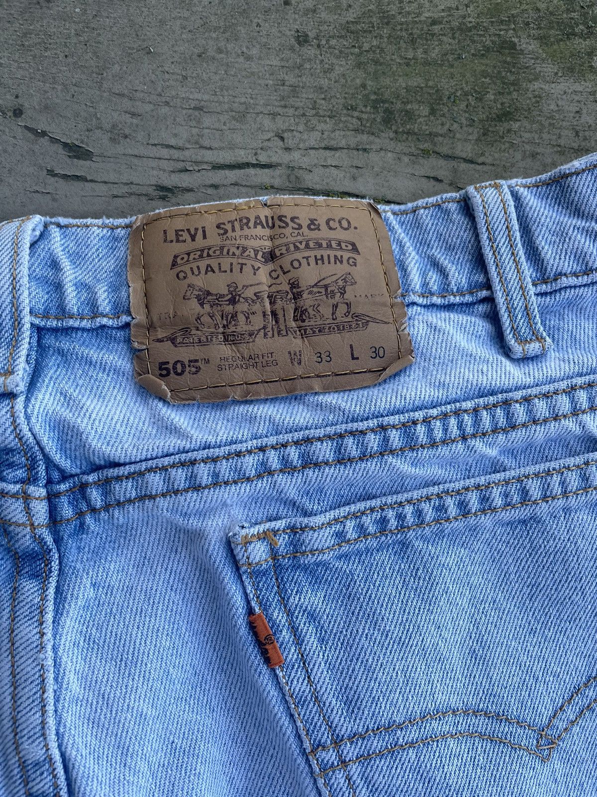 Levi's Vintage Clothing × Vintage Vintage Light Wash Orange Tab Levi’s 550 Size US 32 / EU 48 - 5 Thumbnail