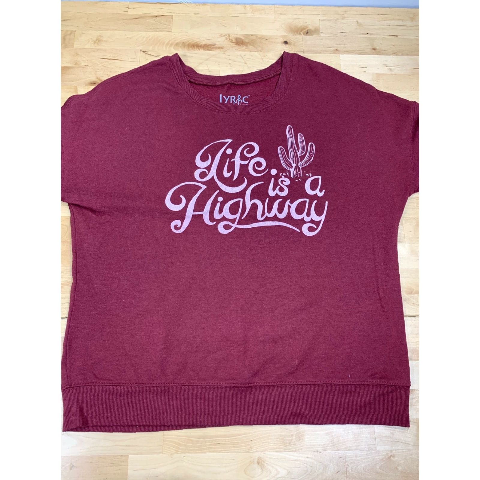Vintage VINTAGE Lyric Women's Sweatshirt Red "Life is a Highway" Graphic Print XL Pullover Sweatshirt Size XL / US 12-14 / IT 48-50 - 4 Thumbnail