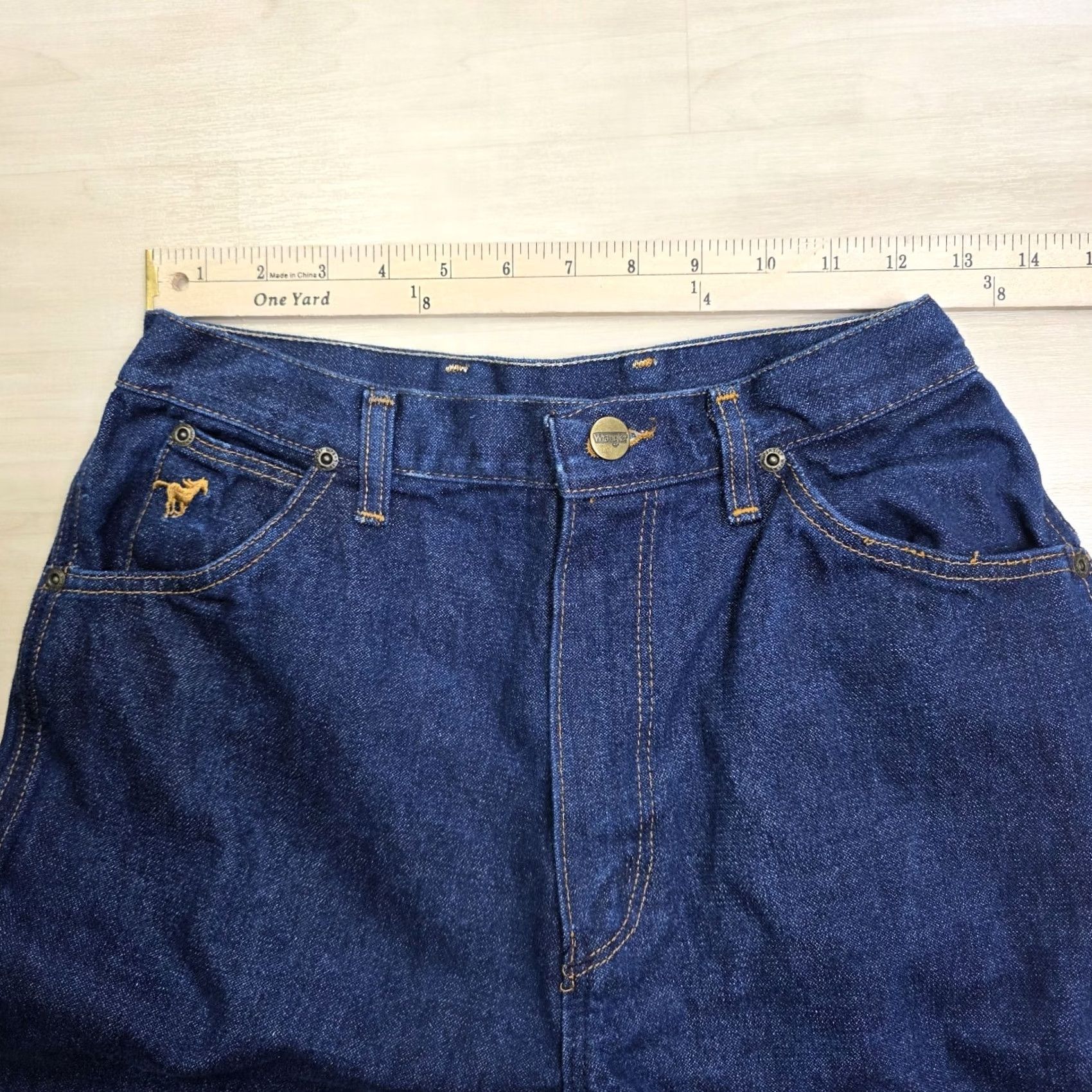 Wrangler VINTAGE Wrangler No Fault Denim Jeans Pony Scovill Zip Dark Women’s 25 x 32 Size 12 5-Pocket USA 70s 80s 90s Cowboy Horse Southwestern Jeans Womens Size 42" / US 20 - 6 Thumbnail