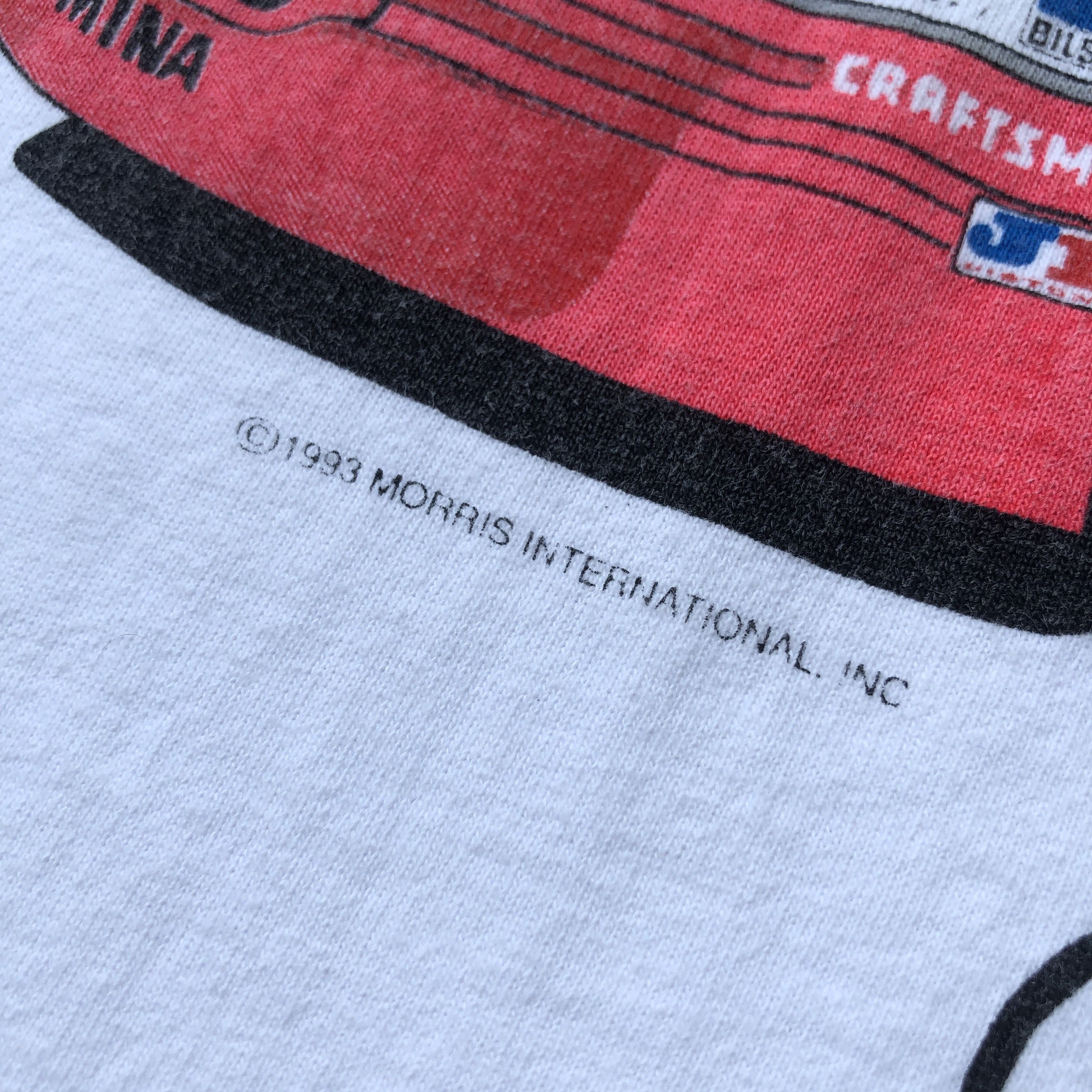 NASCAR Darrell Waltrip NASCAR white cotton t-shirt Size US XL / EU 56 / 4 - 6 Thumbnail