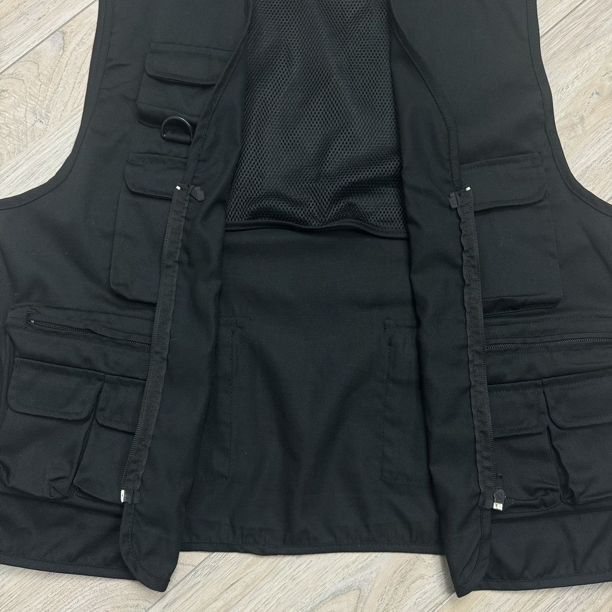 Vintage Vintage Multi Pocket Utility Unbranded Black Military Vest Size US L / EU 52-54 / 3 - 7 Thumbnail