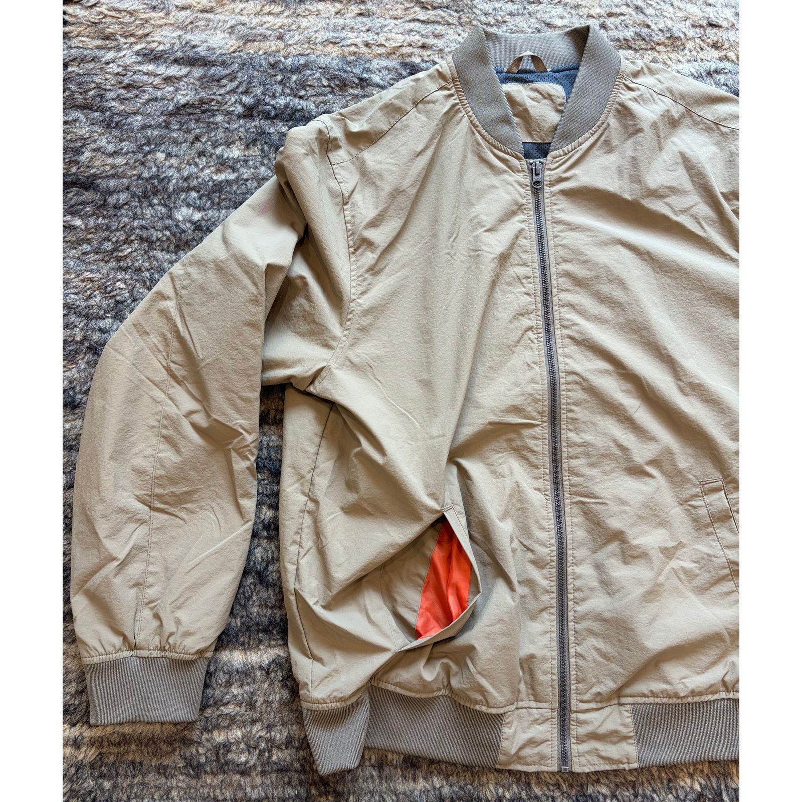 Banana Republic Men’s tan khaki bomber jacket Baracuta Large Banana Republic Size US L / EU 52-54 / 3 - 2 Thumbnail