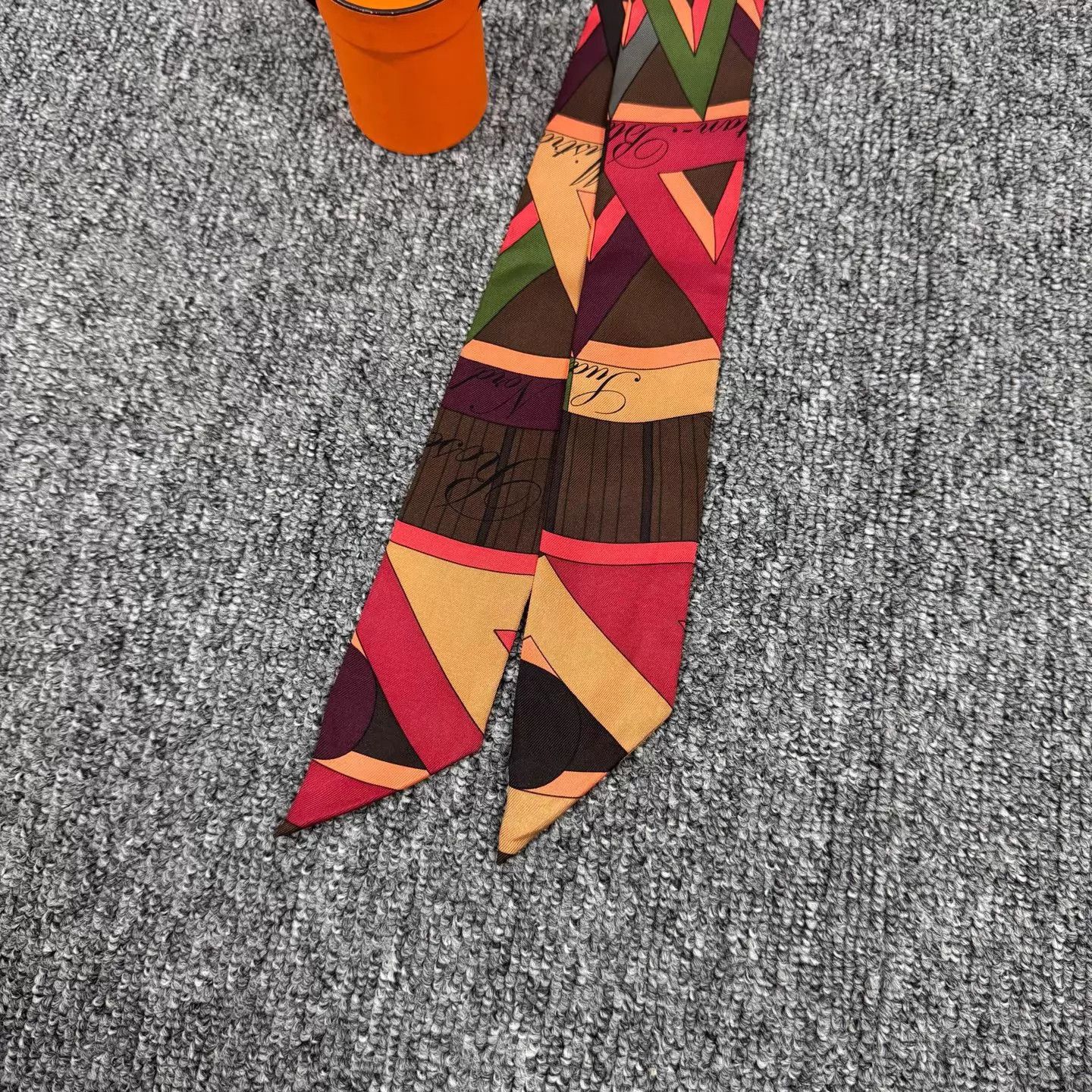 Hermes Hermes Geometric Pattern Twilly Scarf 99 New Size ONE SIZE - 3 Thumbnail