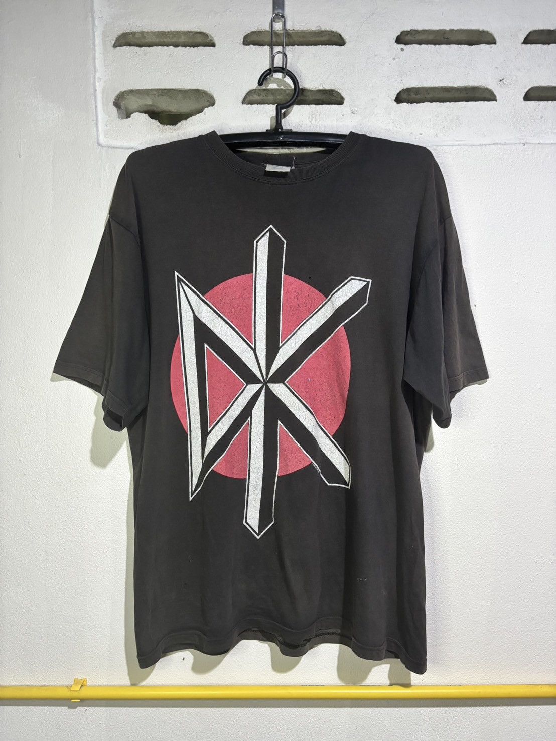 Band Tees Vintage Dead Kennedys Size US L / EU 52-54 / 3 - 1 Thumbnail