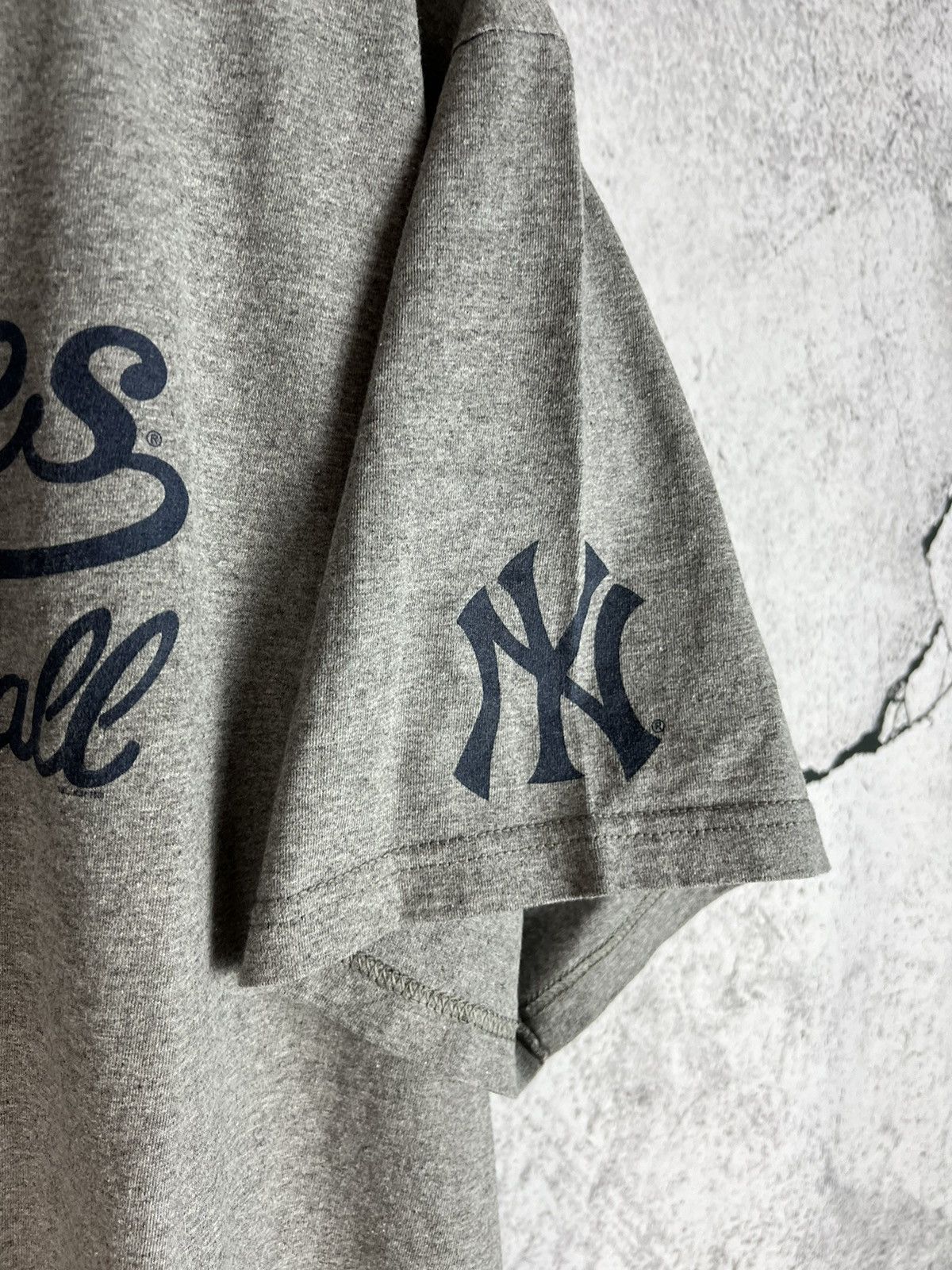 New York Yankees Y2K’s Nike Team New York Yankees Center Swoosh grey Tee Size US XL / EU 56 / 4 - 4 Thumbnail