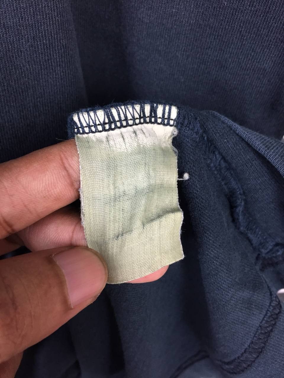 Champion Vtg Sunfaded Champion USA X Snap On Spell Out Tee Size US M / EU 48-50 / 2 - 12 Thumbnail
