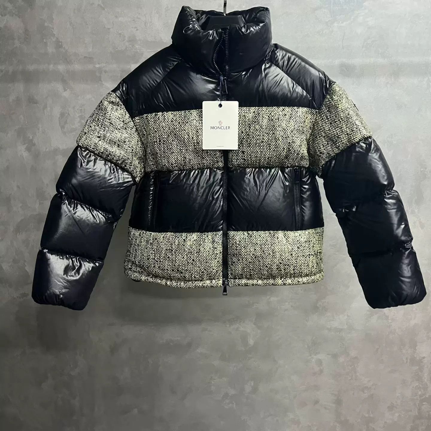 Moncler Moncler Down Black Down Jacket 0 Women Size XS / US 0-2 / IT 36-38 - 1 Thumbnail