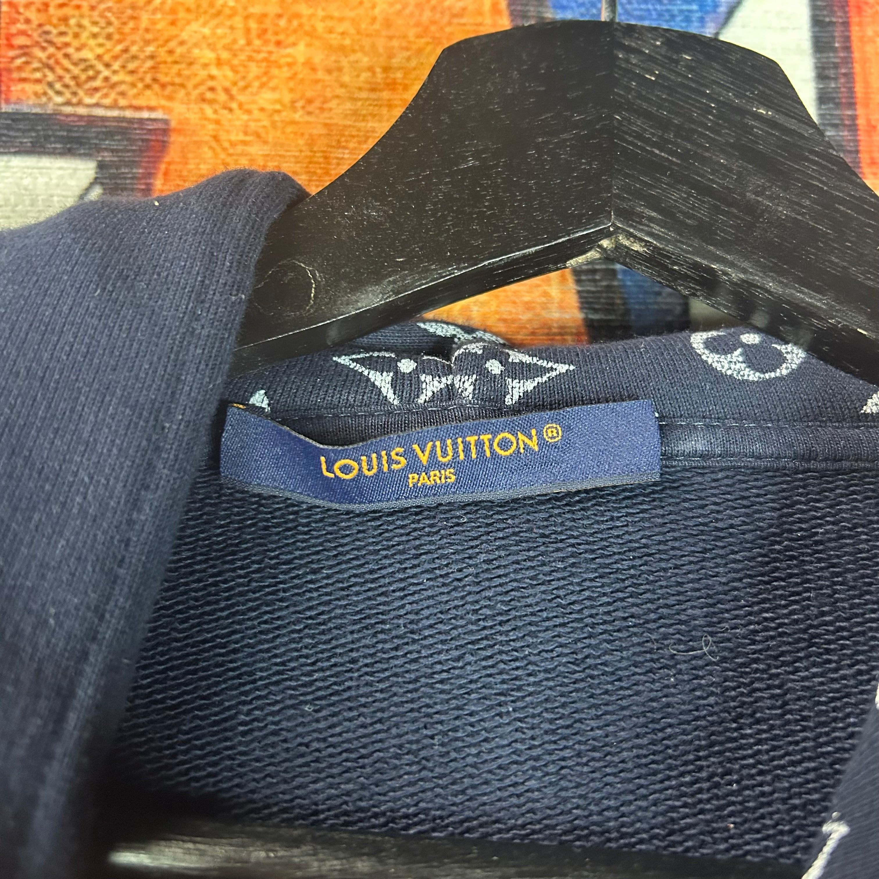 Louis Vuitton Louis Vuitton Navy Monogram Hoodie Size Small Size US S / EU 44-46 / 1 - 3 Thumbnail