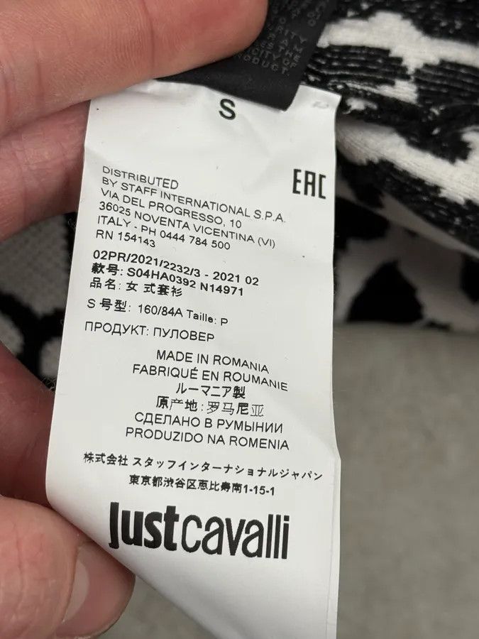 Roberto Cavalli AW2021 Cavalli Black & White Irregular Volcano Pattern Sweater Size S / US 4 / IT 40 - 7 Thumbnail