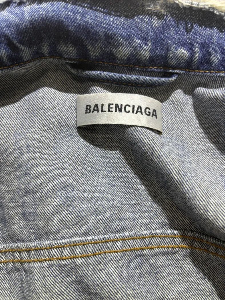 Balenciaga Balenciaga Oversized Denim Jacket Size US S / EU 44-46 / 1 - 4 Thumbnail