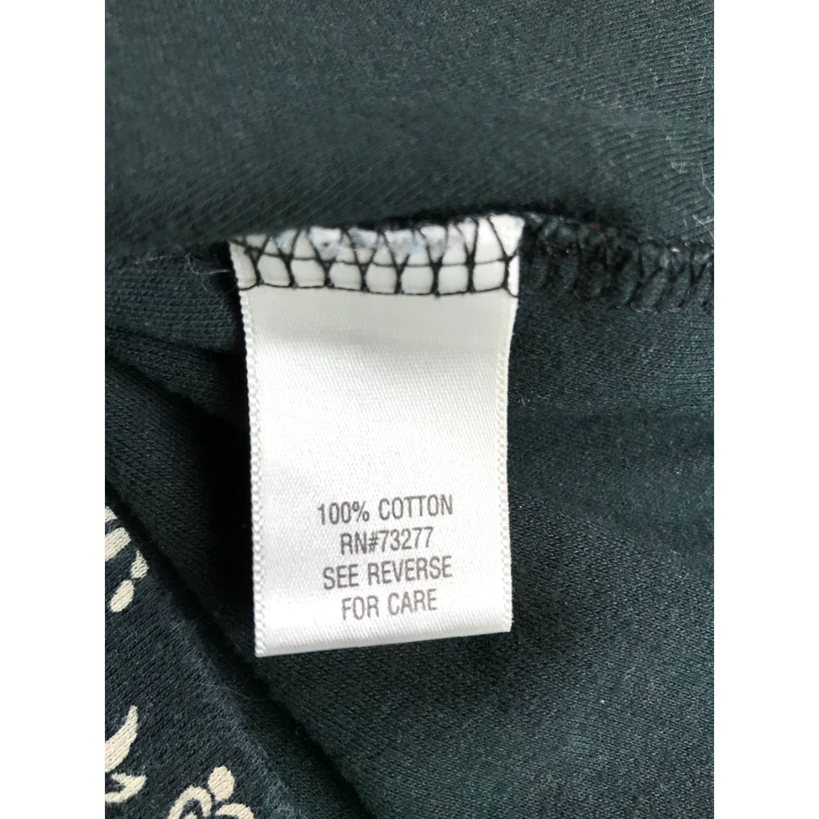 Croft & Barrow Croft & Barrow Shirt Women's Size Large Black Cream Floral V-neck Size L / US 10 / IT 46 - 7 Thumbnail