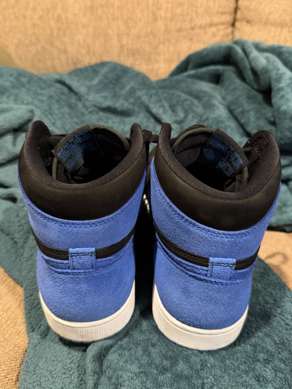 Nike Jordan 1 Retro High OG Royal Reimagined Size US 8.5 / EU 41-42 - 4 Thumbnail