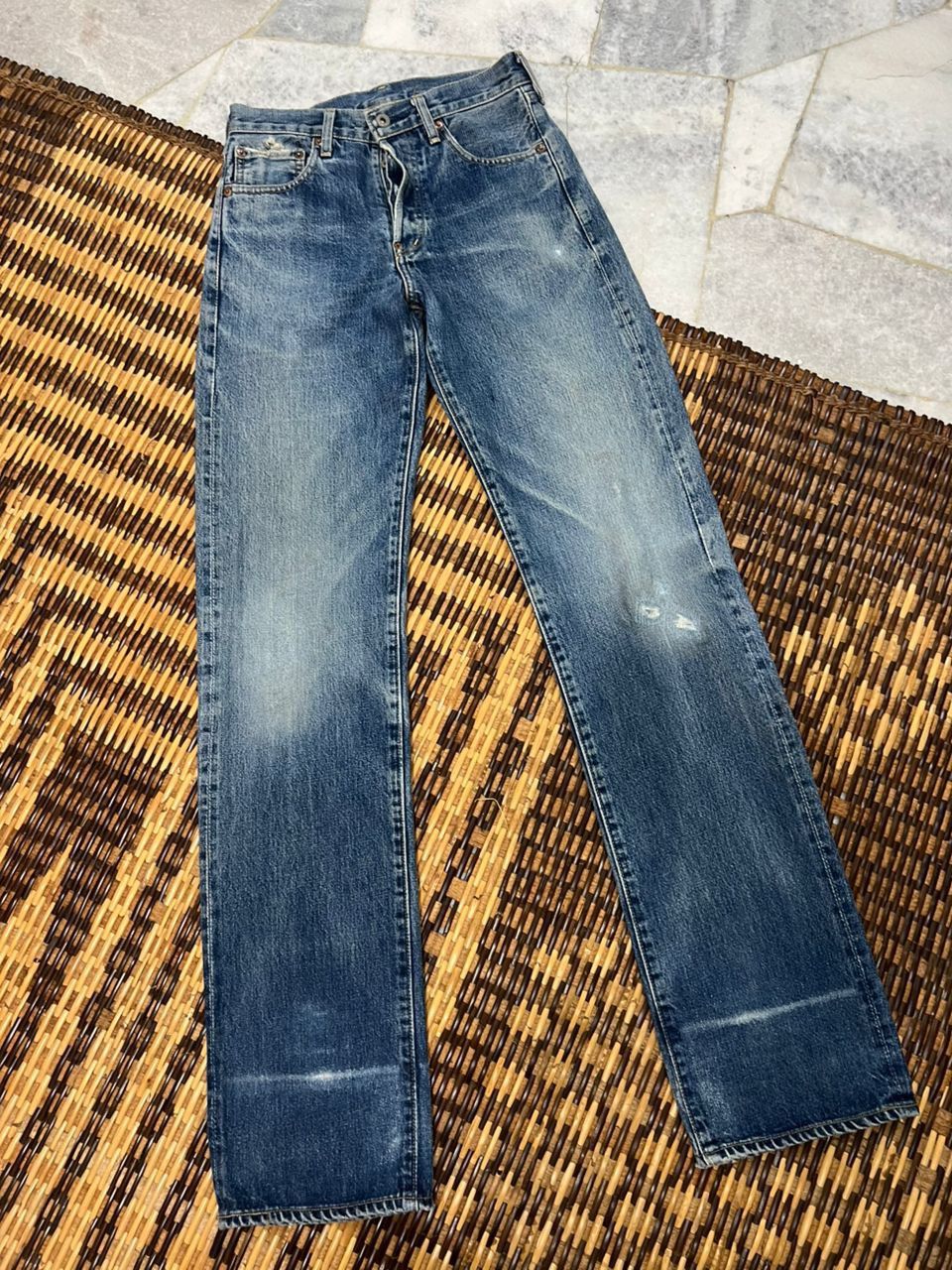 Levi's Vintage Clothing Vintage LVC Levis 702 buckle Back selvedge Jeans Size US 28 / EU 44 - 2 Thumbnail