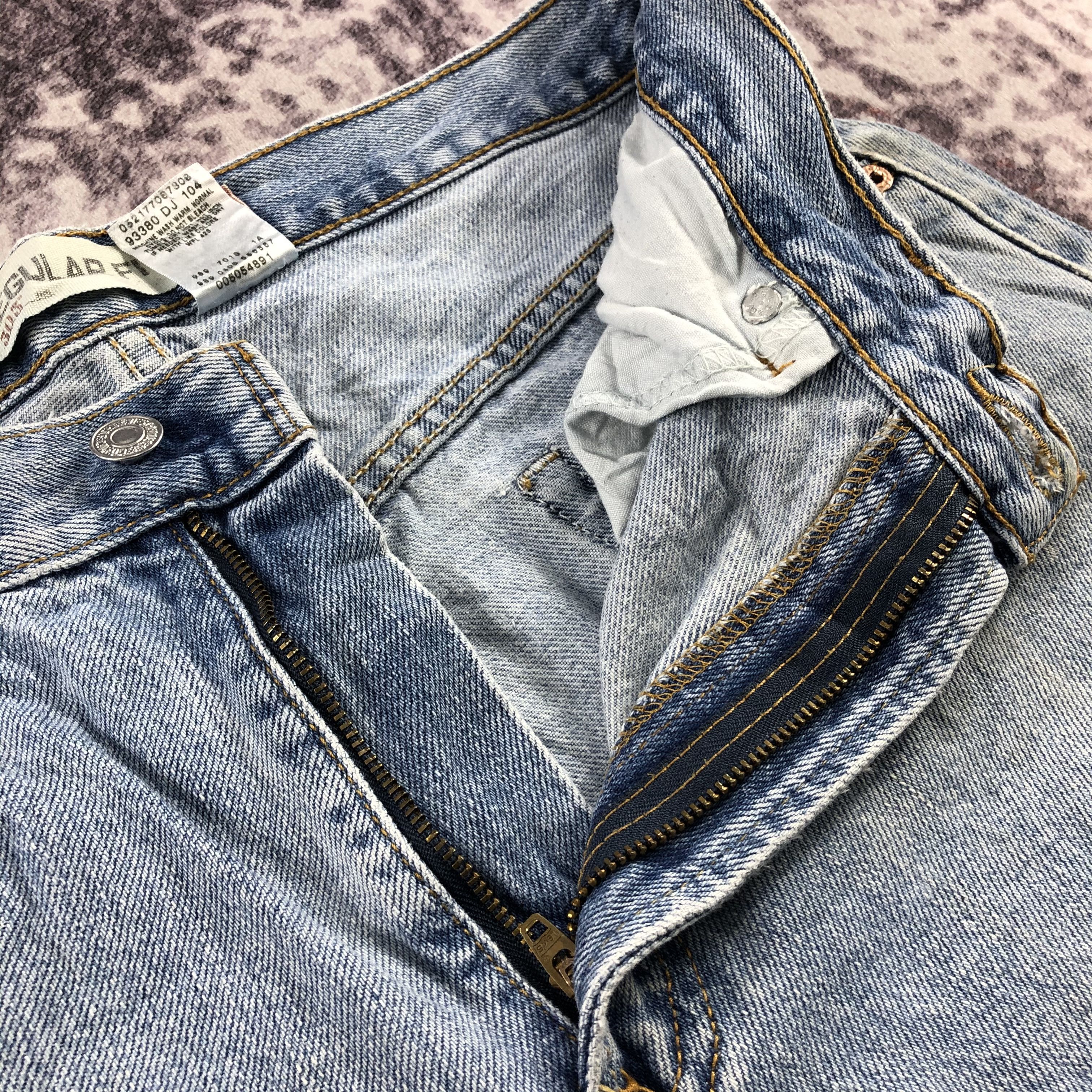 Levi's × Vintage Vintage Blue Wash Levis 505 Jeans-JM3090 Size US 32 / EU 48 - 11 Thumbnail