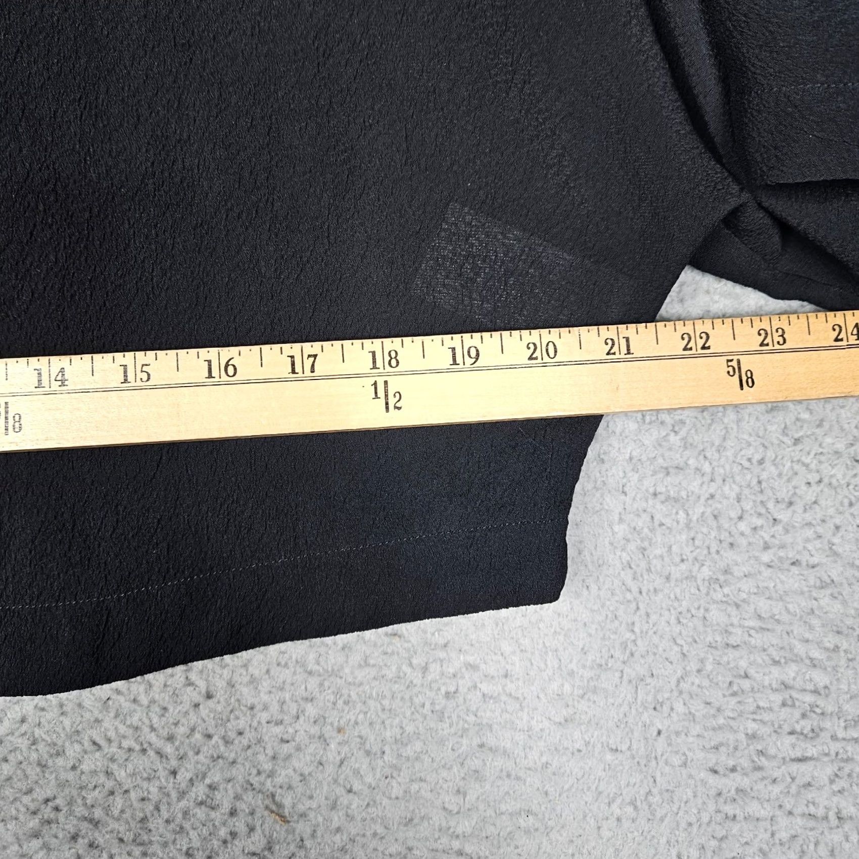 Vintage Wilfred Women's Cropped V-neck Short sleeve Top XXS Black Blouse Cropped All Seasons Shirt Womens 2XS Regular Fit Size XXS / US 00 / IT 34 - 7 Thumbnail
