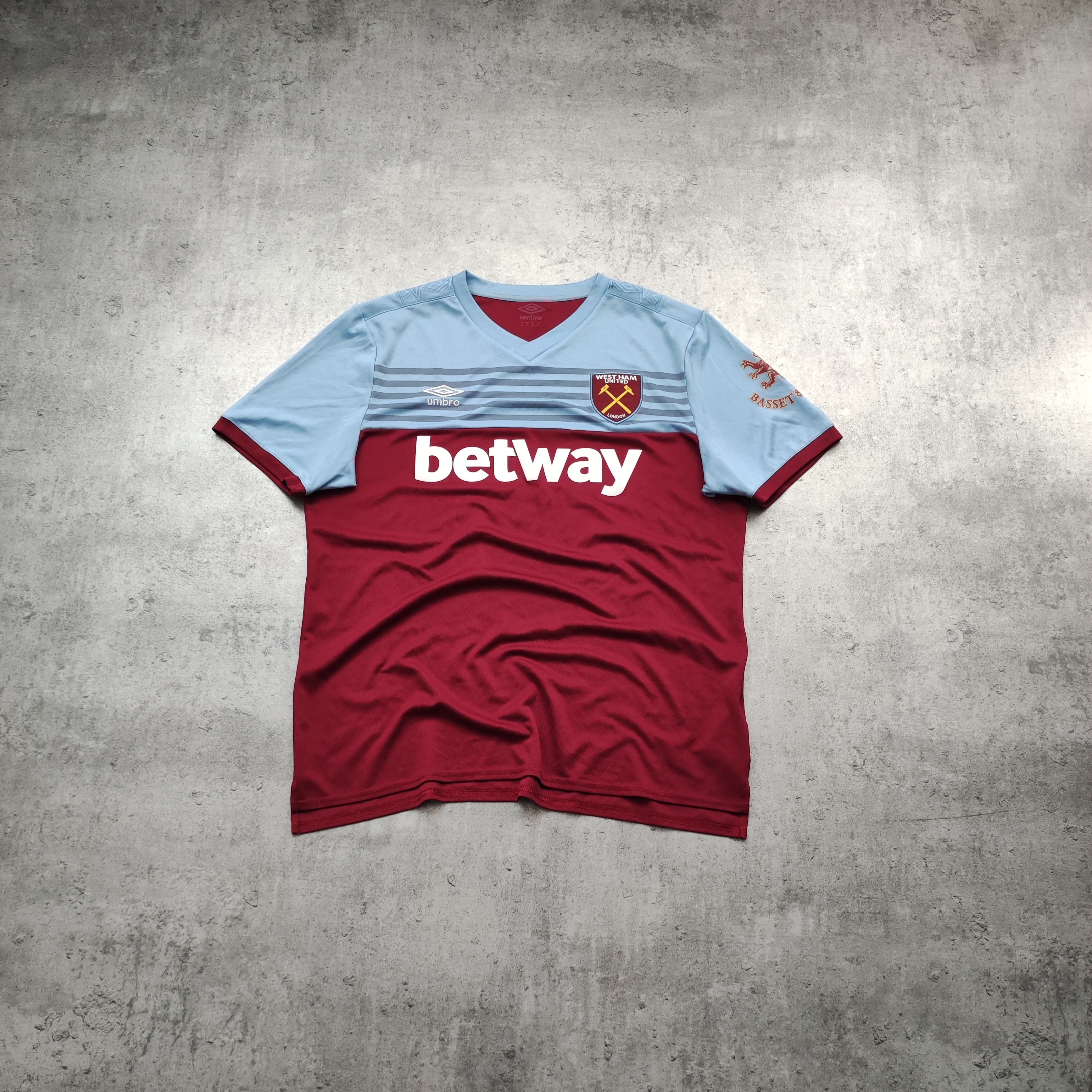 Umbro Rare Football West Ham United x Umbro 2019/20 Home Jersey Size US XL / EU 56 / 4 - 1 Thumbnail