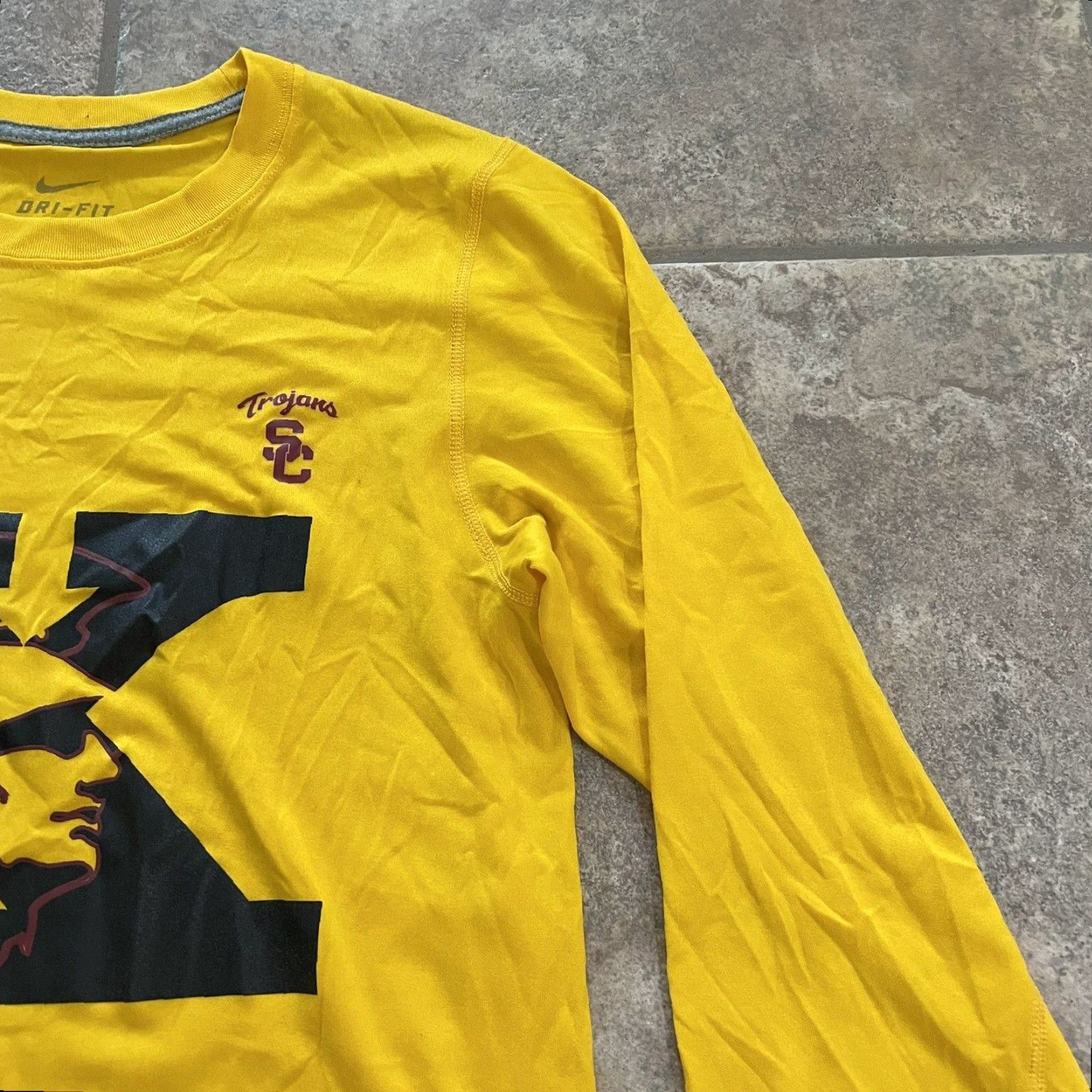 Nike Nike Dri-Fit Long Sleeve Shirt Mens Size XS Yellow Size US XS / EU 42 / 0 - 2 Thumbnail