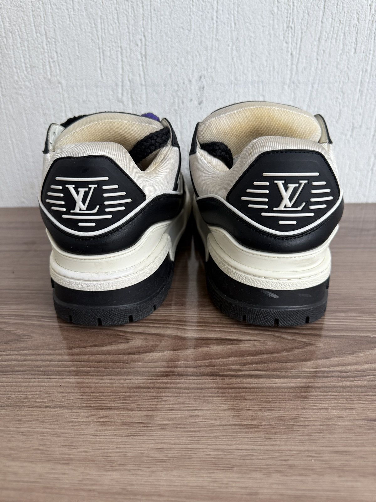 Louis Vuitton Lv maxi Trainers Size US 8 / EU 41 - 16 Thumbnail