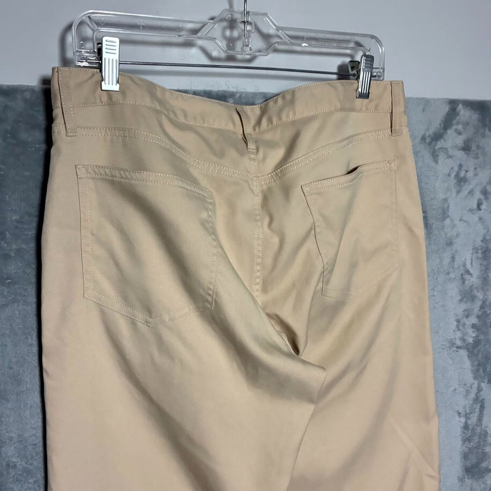 J.McLaughlin J.McLaughlin Recycled Polyester 5-Pocket Performance Pants Mens 33 Khaki Tan Size US 33 - 4 Thumbnail