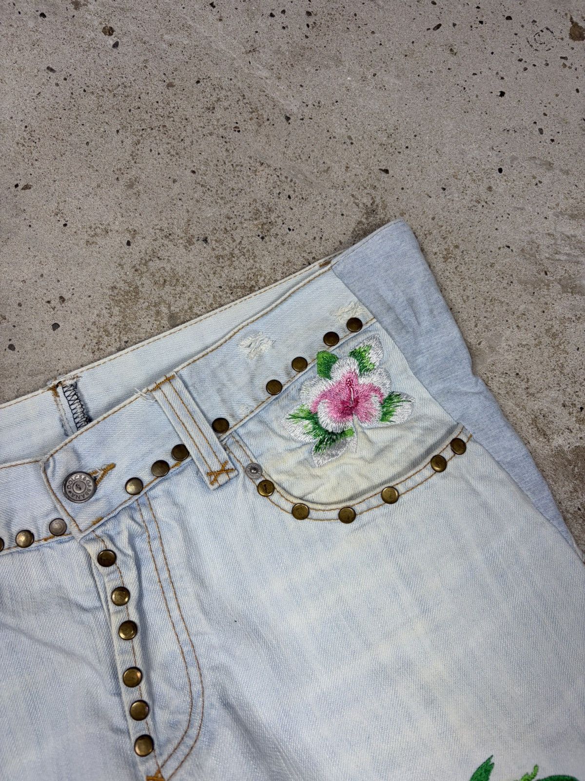 Dolce & Gabbana SS 2006 Dolce & Gabbana Honolulu Embroidery Jeans Denim Size US 35 - 4 Thumbnail