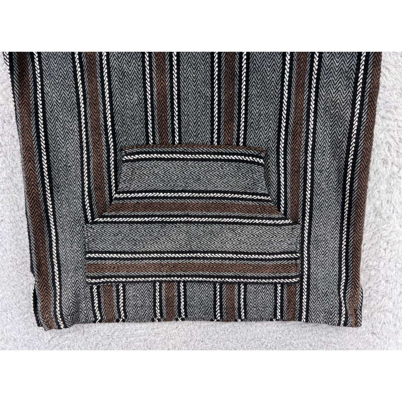 Vintage Retrofit Hoodie Men Adult Medium Brown Gray Acrylic Blend Drug Rug Poncho Mexico Size US M / EU 48-50 / 2 - 5 Thumbnail