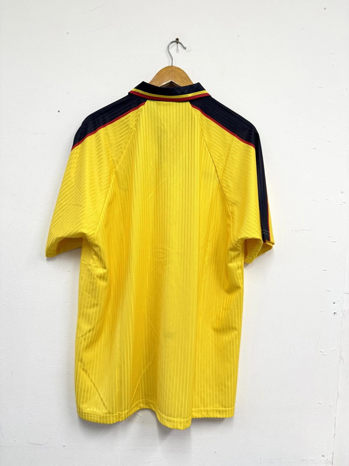 Umbro Umbro Scotland Football Association Yellow Jersey Shirt 2XL Size ONE SIZE - 4 Thumbnail