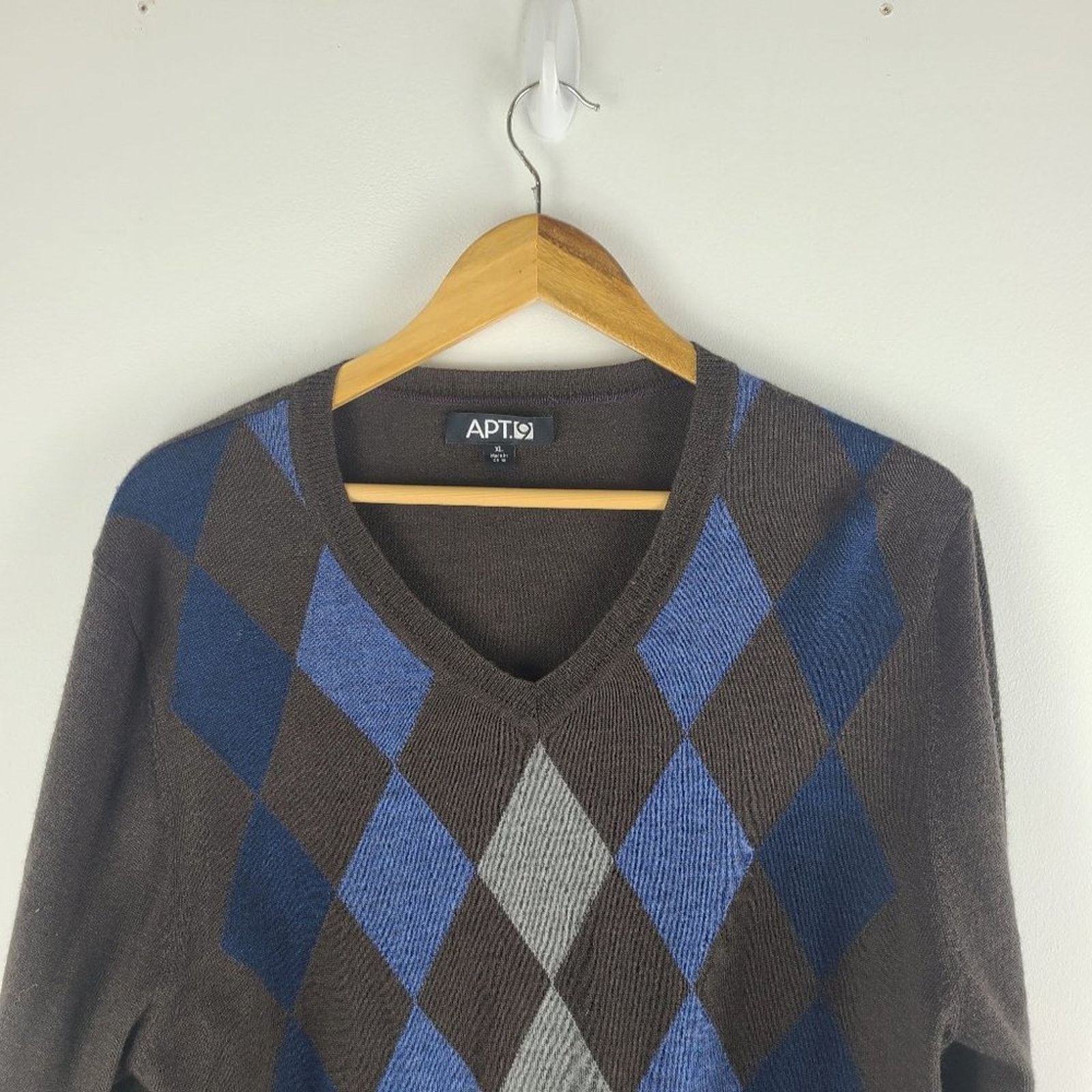 Apt. 9 Apt 9 Merino Wool Blend Argyle V Neck Sweater Brown Size XL Size US XL / EU 56 / 4 - 5 Thumbnail
