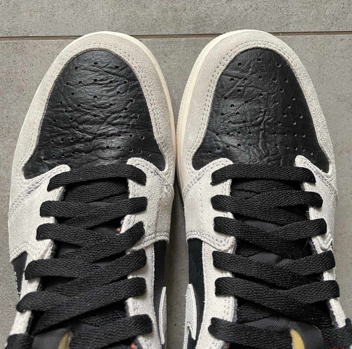2019 Air Jordan 1 Retro High OG Neutral Grey SP