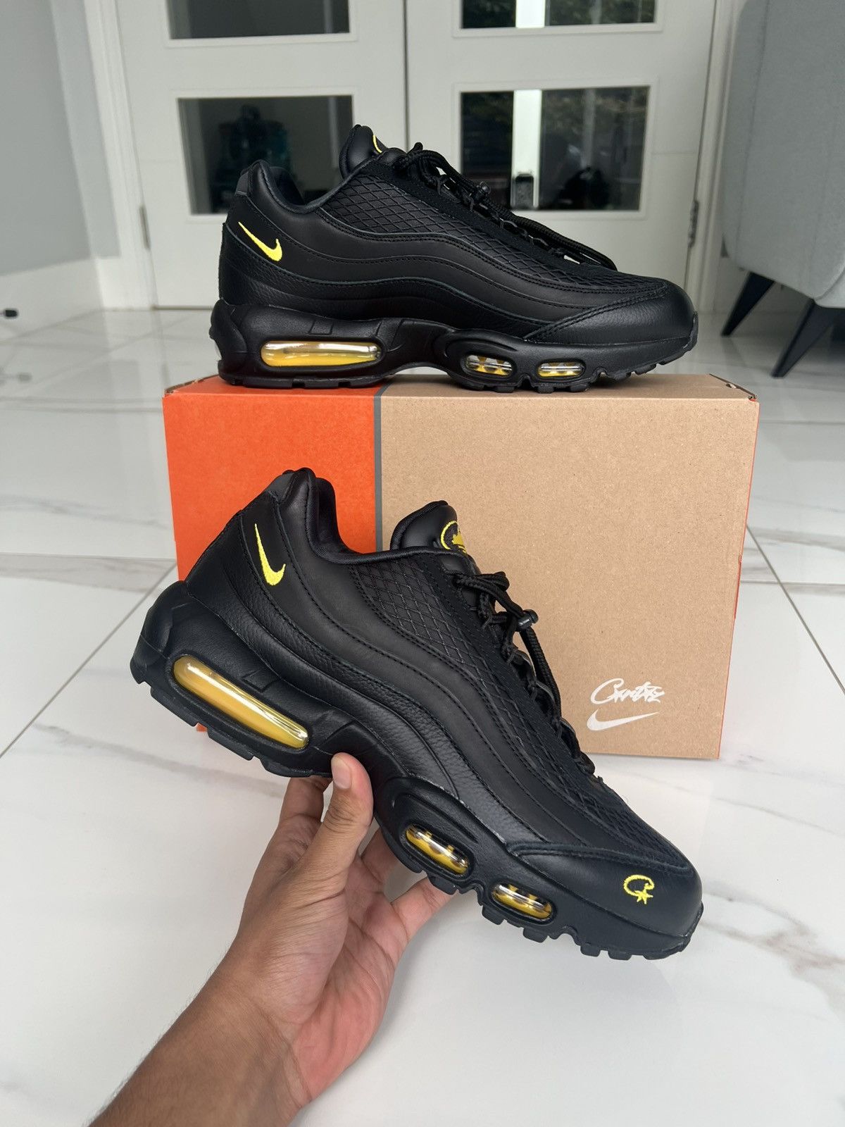 Corteiz × Nike Corteiz Air Max 95 Honey Blacks Size US 11 / EU 44 - 3 Thumbnail